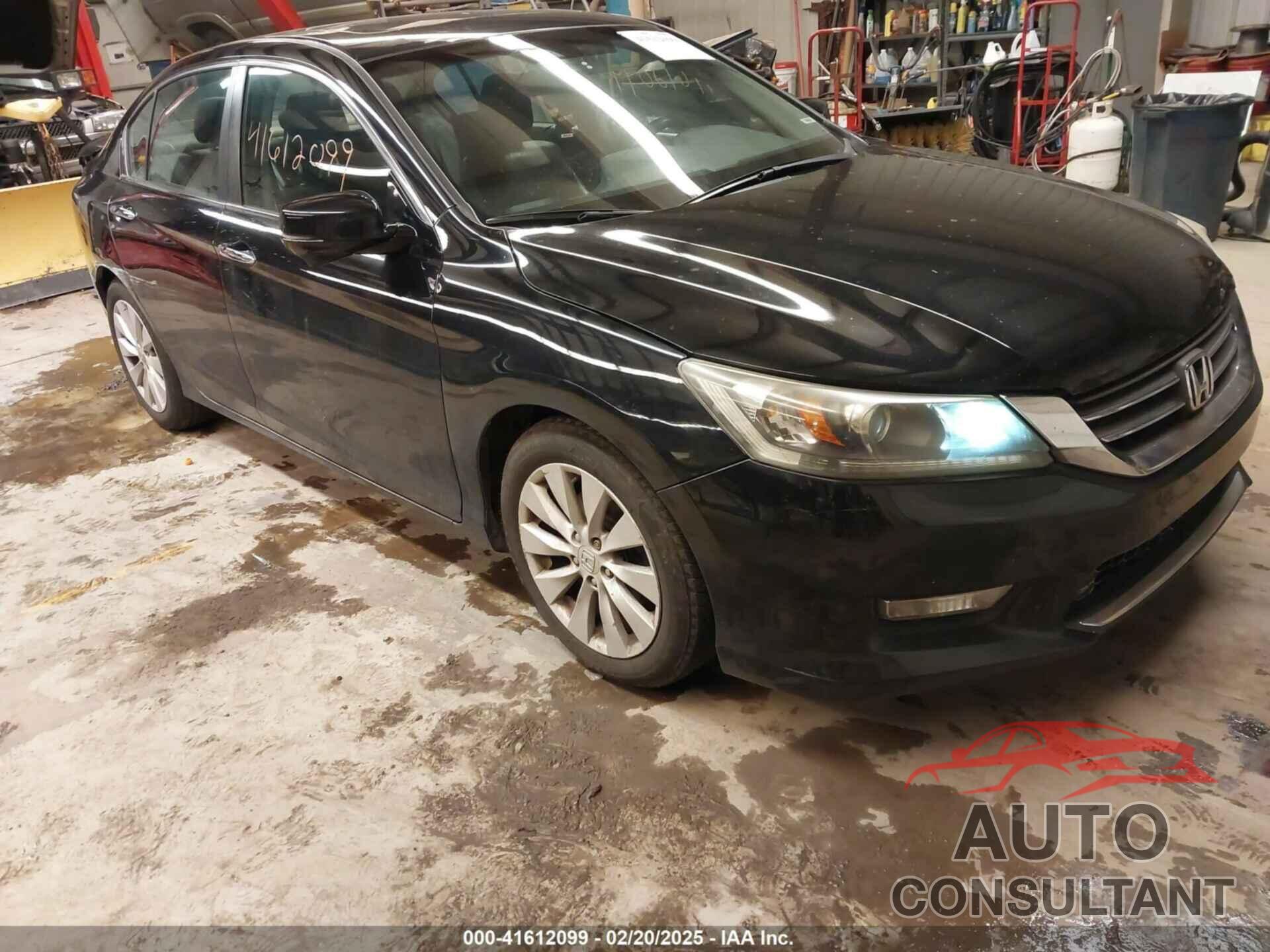 HONDA ACCORD 2013 - 1HGCR2F82DA027276