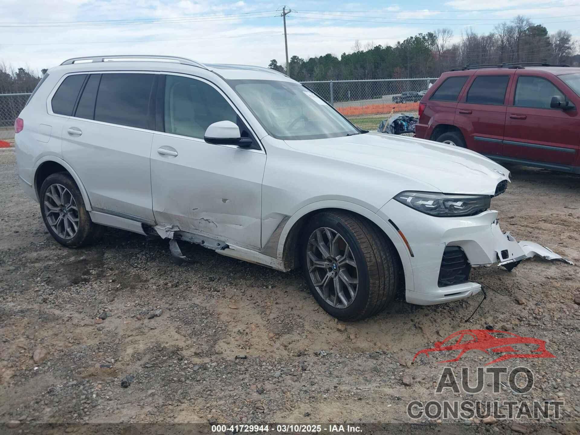 BMW X7 2022 - 5UXCW2C03N9K30717