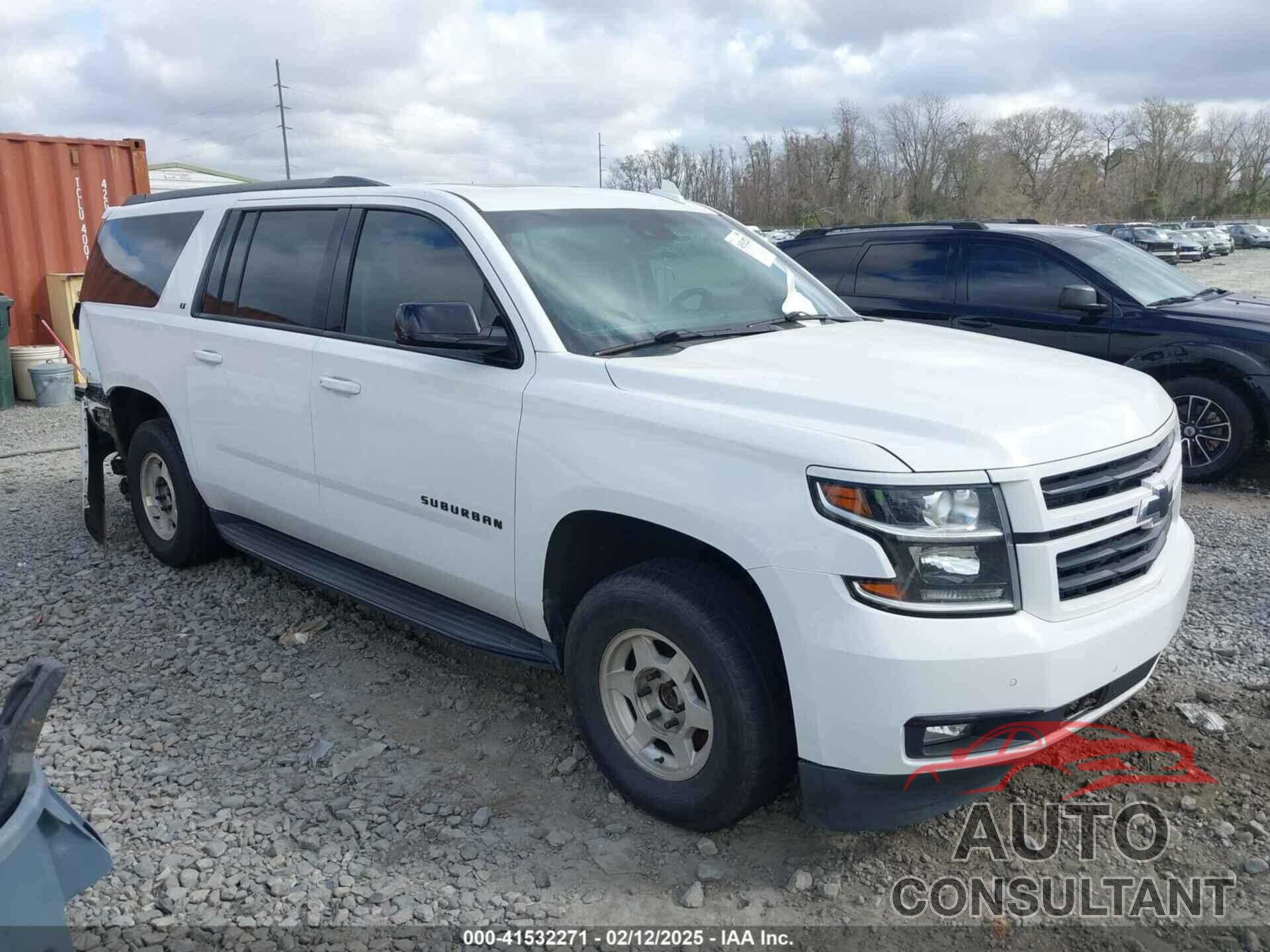 CHEVROLET SUBURBAN 2019 - 1GNSCHKC8KR405969