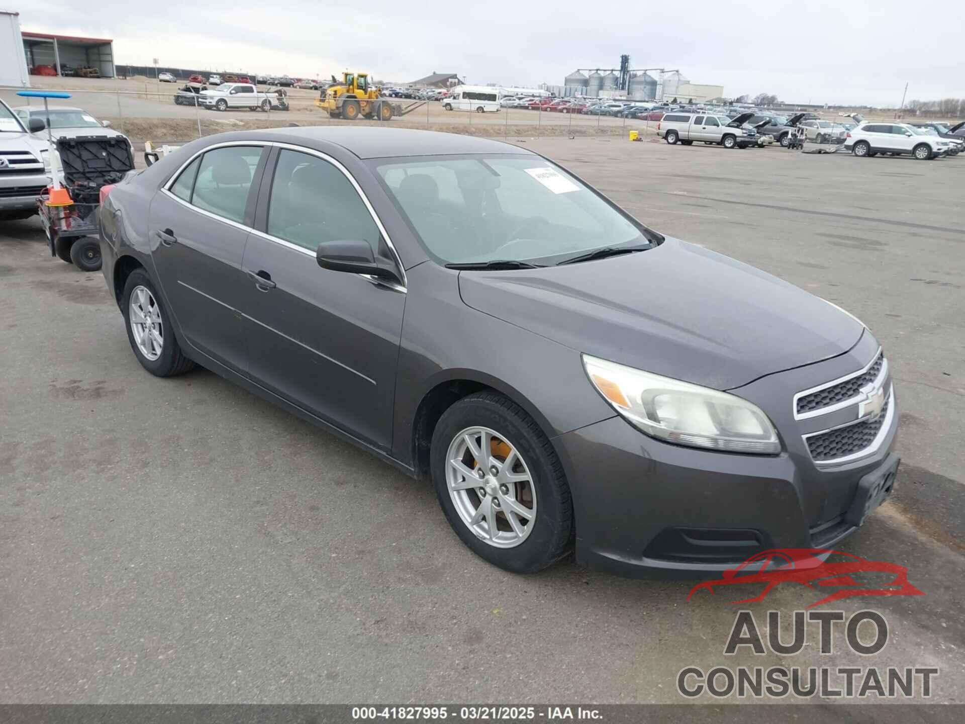 CHEVROLET MALIBU 2013 - 1G11A5SA1DF323554