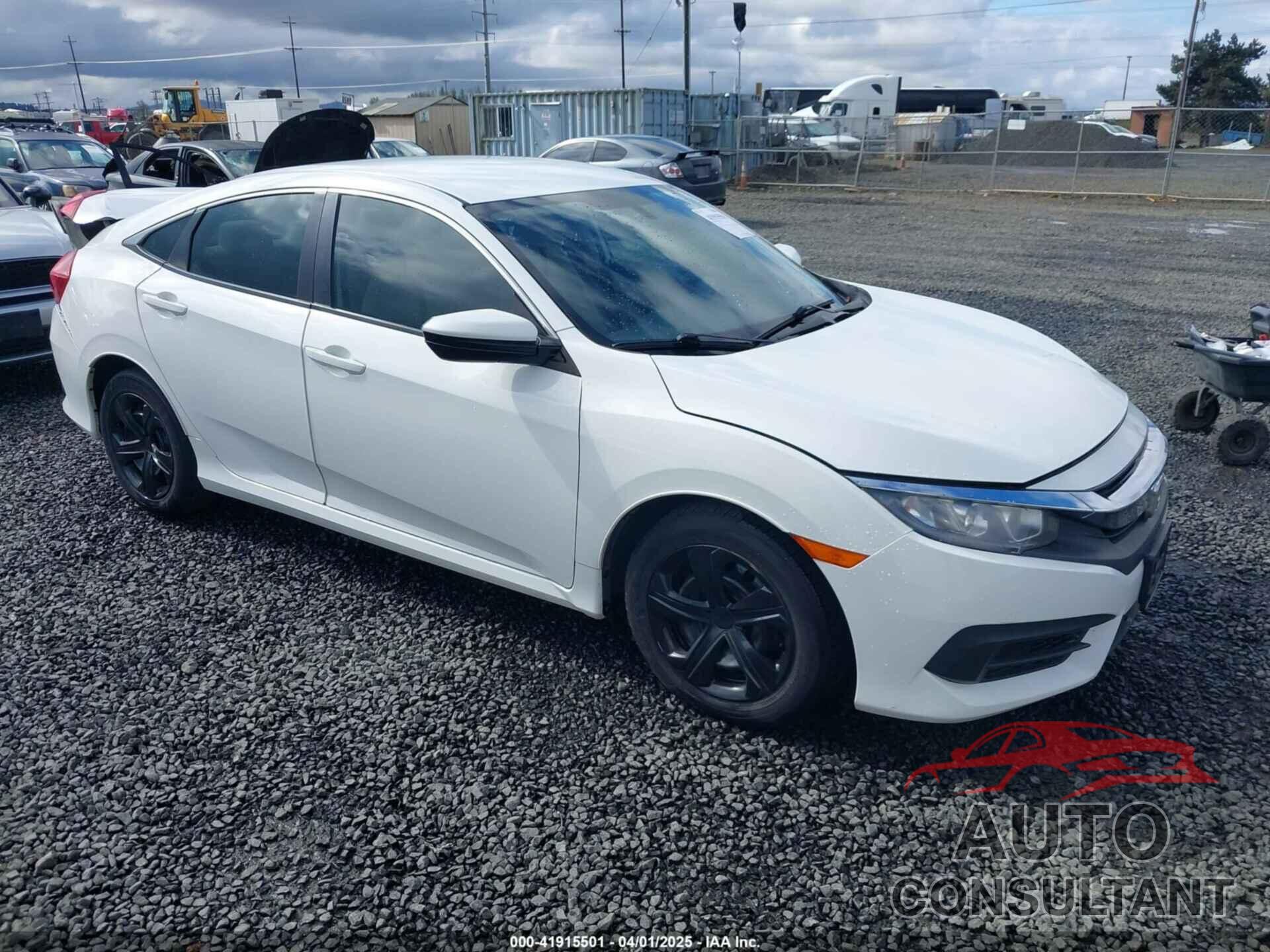 HONDA CIVIC 2017 - 2HGFC2F50HH520112