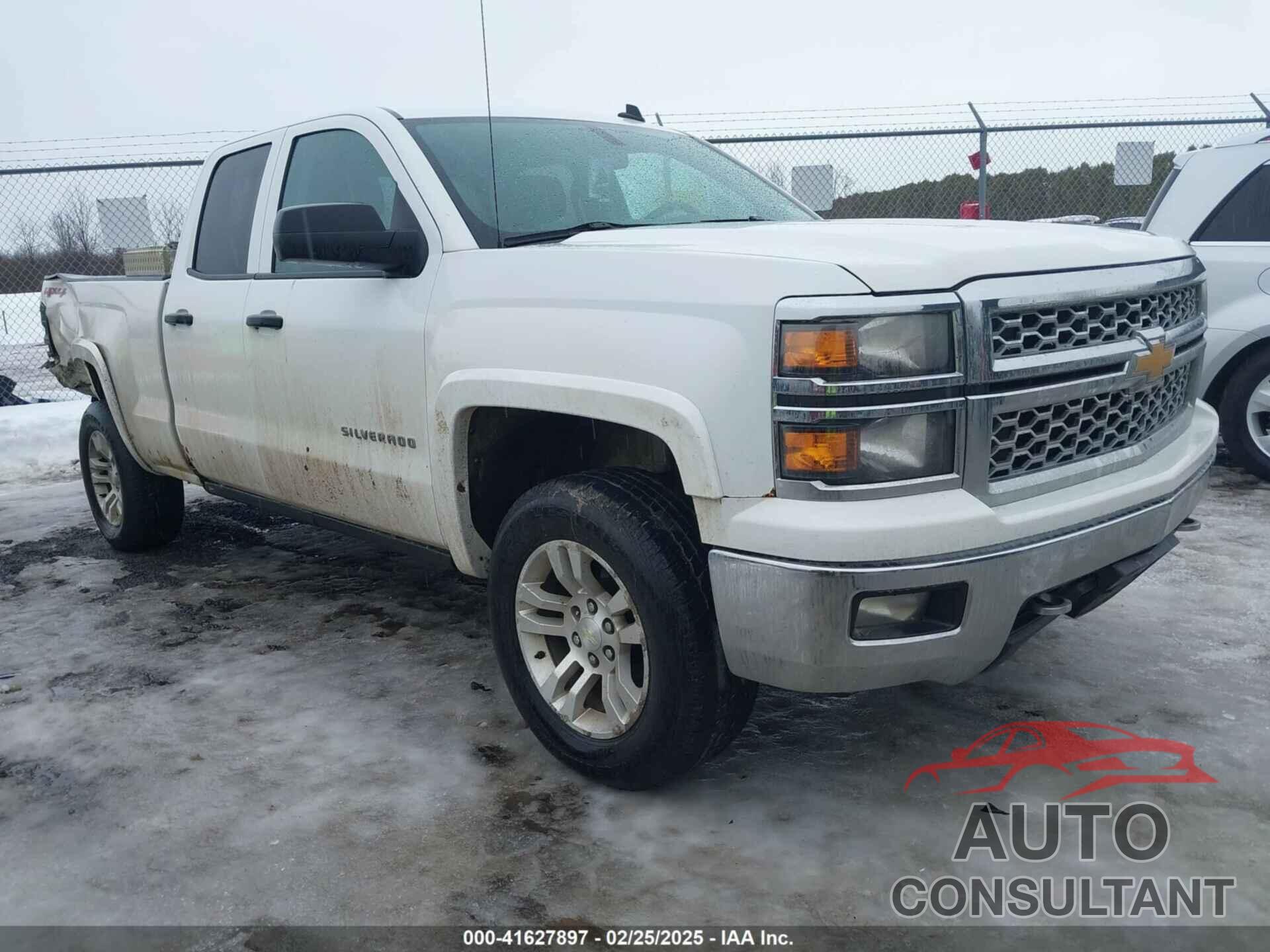 CHEVROLET SILVERADO 1500 2014 - 1GCVKREC6EZ158112