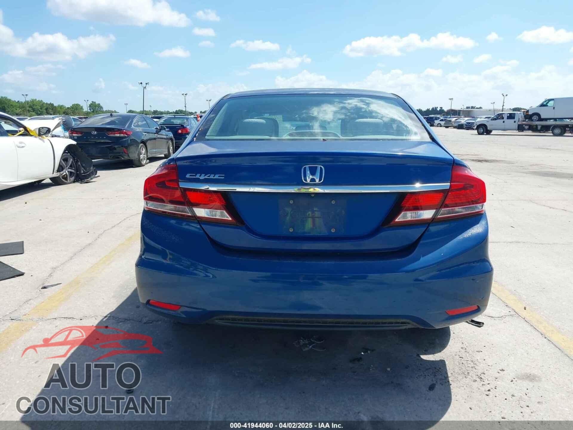 HONDA CIVIC 2014 - 19XFB2F52EE077275