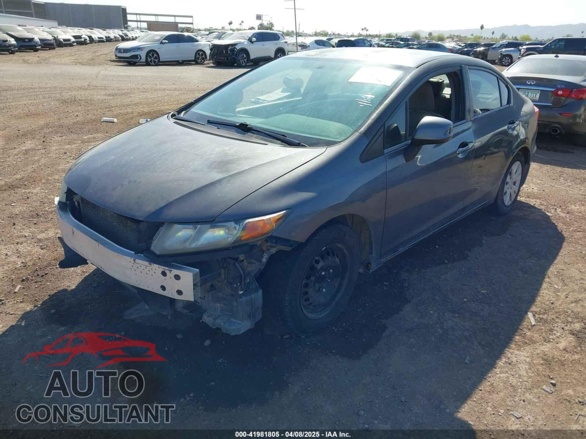 HONDA CIVIC 2012 - 2HGFB2F55CH611193