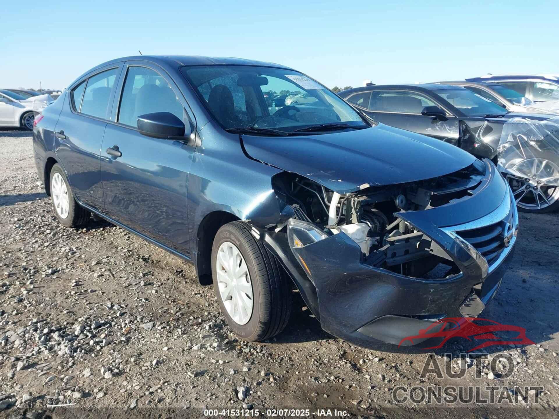 NISSAN VERSA 2017 - 3N1CN7AP7HL830950