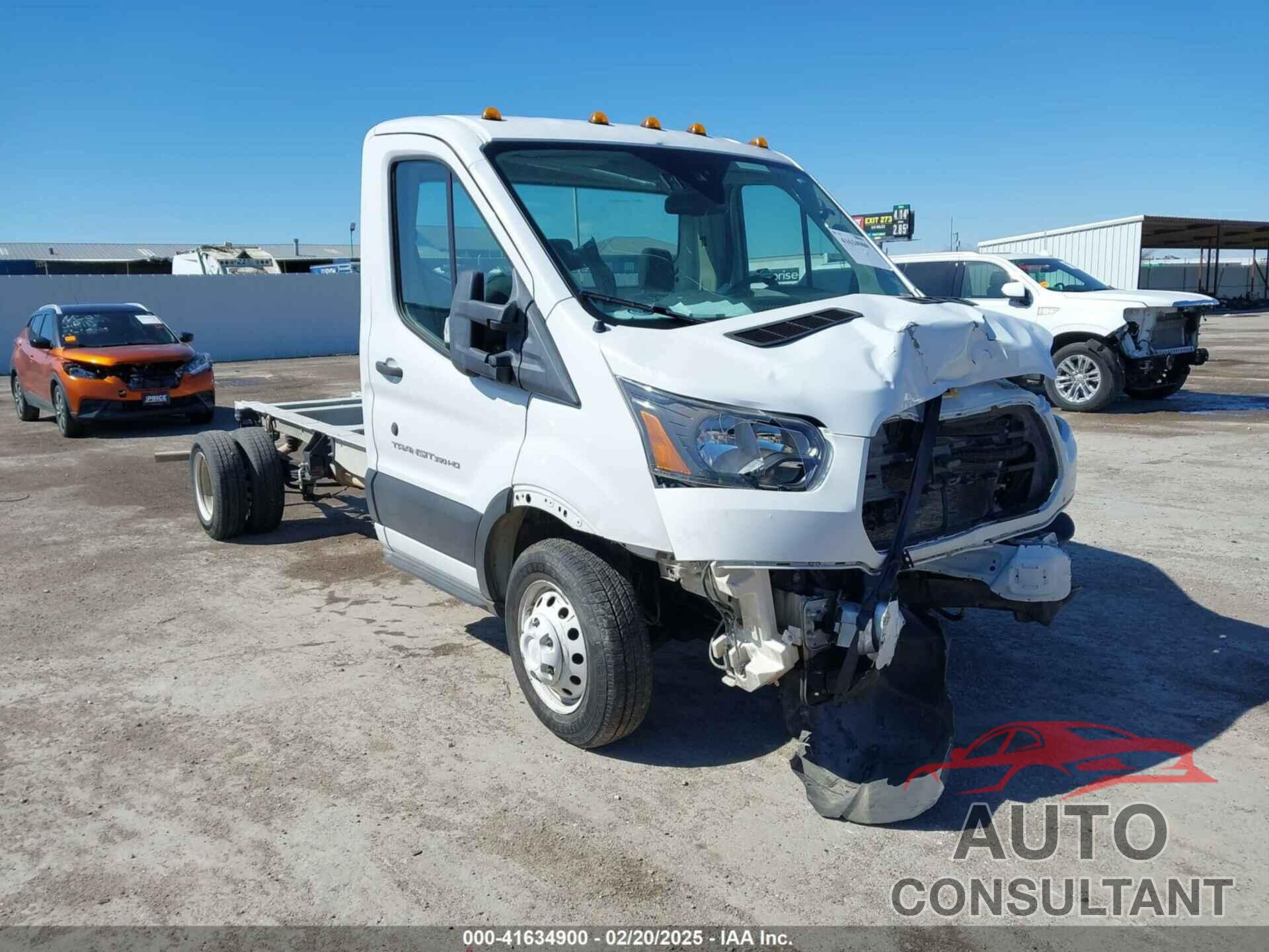 FORD TRANSIT-350 CAB 2019 - 1FDBF8ZM1KKB46972