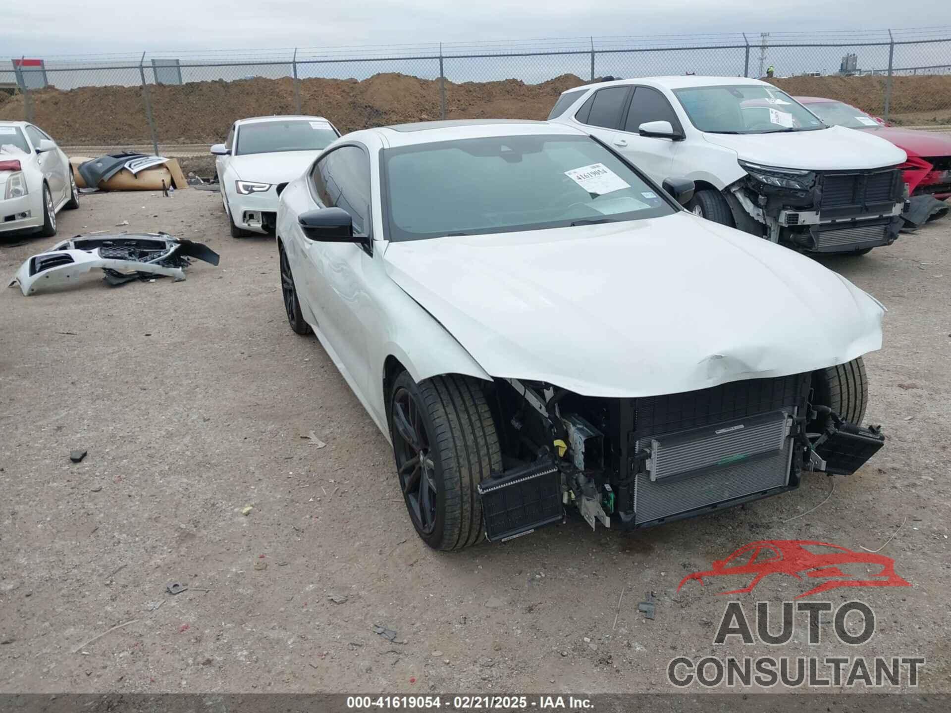 BMW M440I 2024 - WBA83AP03RCR93802