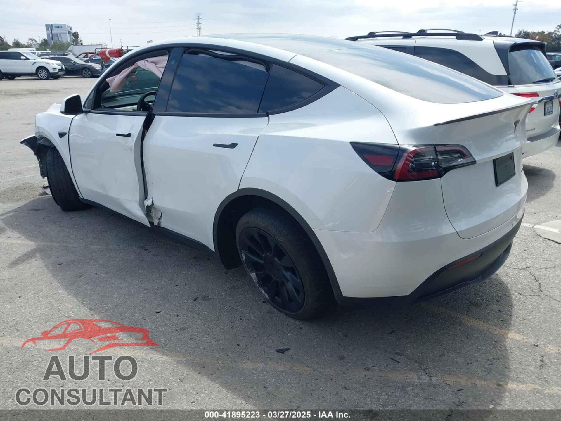 TESLA MODEL Y 2023 - 7SAYGDEE9PA026005