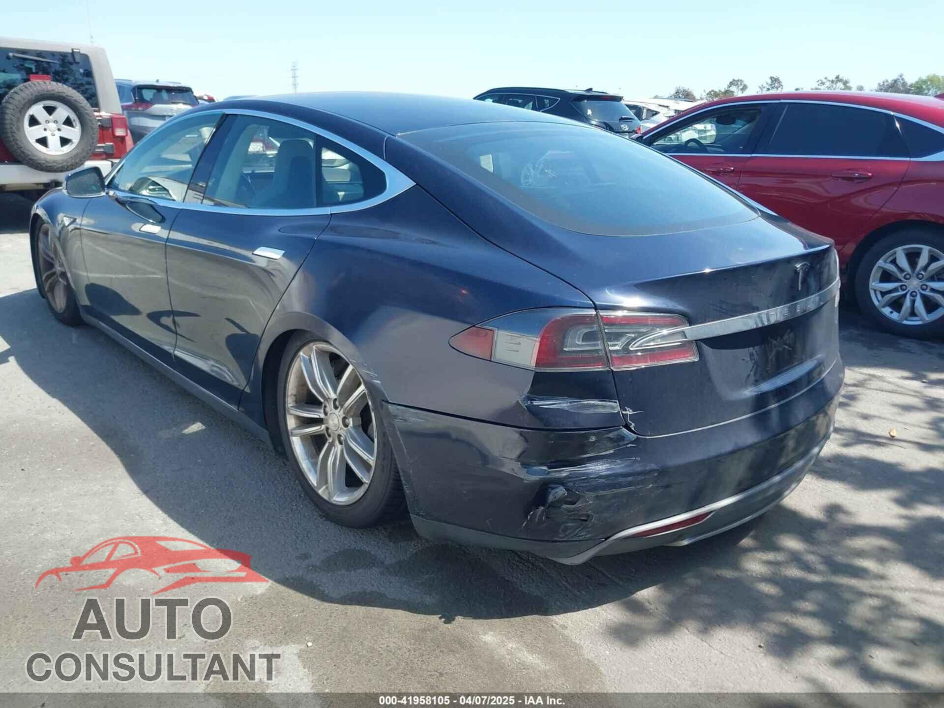TESLA MODEL S 2013 - 5YJSA1CNXDFP06077