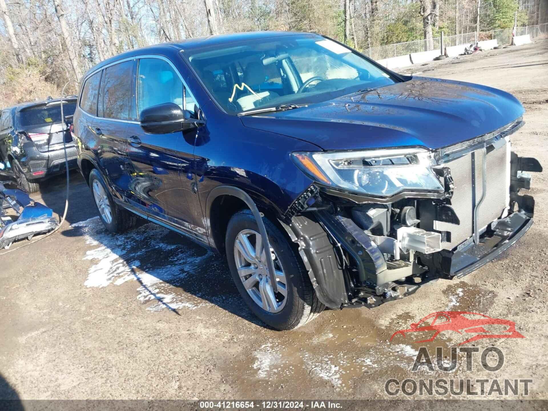 HONDA PILOT 2017 - 5FNYF5H18HB044661