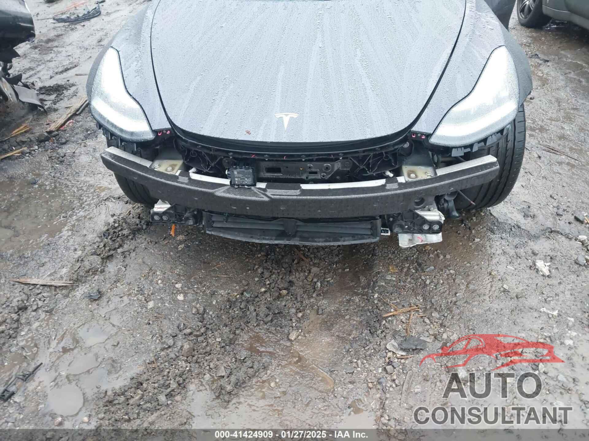 TESLA MODEL 3 2020 - 5YJ3E1EBXLF770064