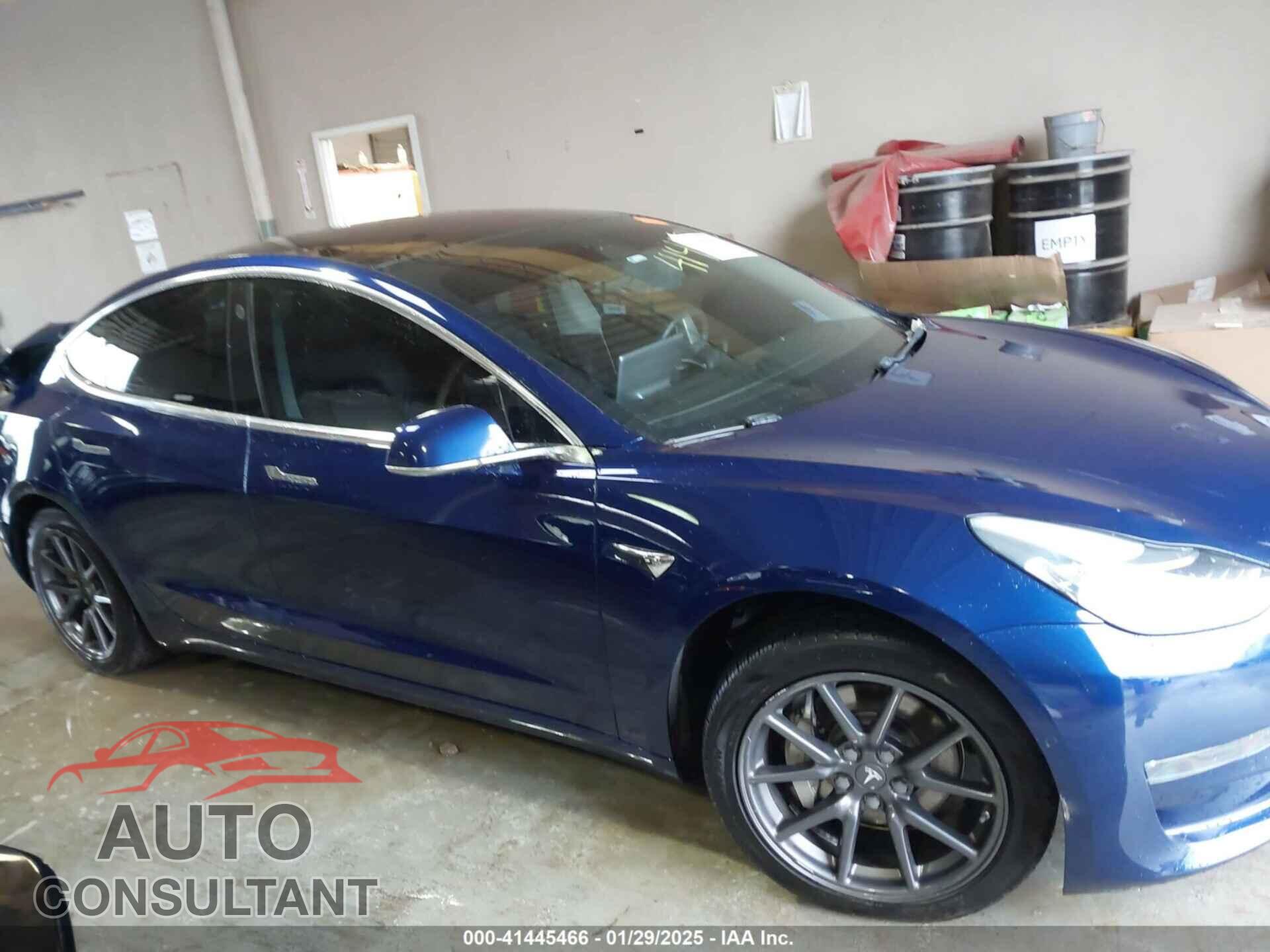 TESLA MODEL 3 2018 - 5YJ3E1EA7JF032629