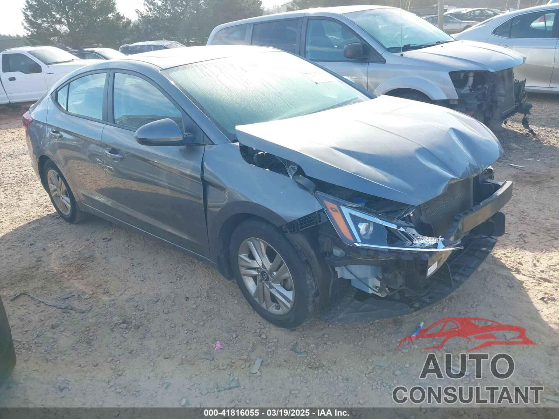 HYUNDAI ELANTRA 2019 - 5NPD84LFXKH492446