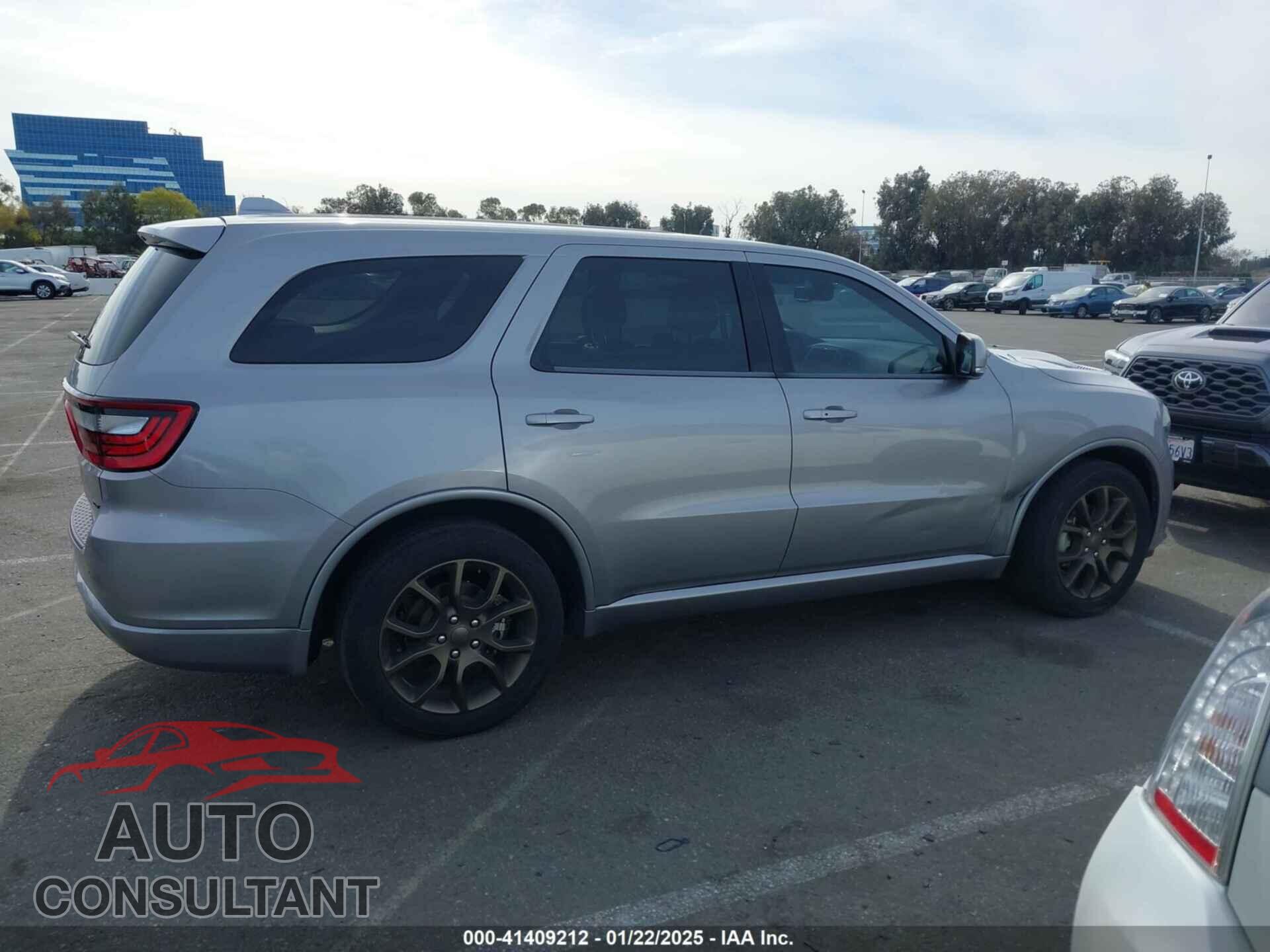 DODGE DURANGO 2018 - 1C4RDHDG1JC371802