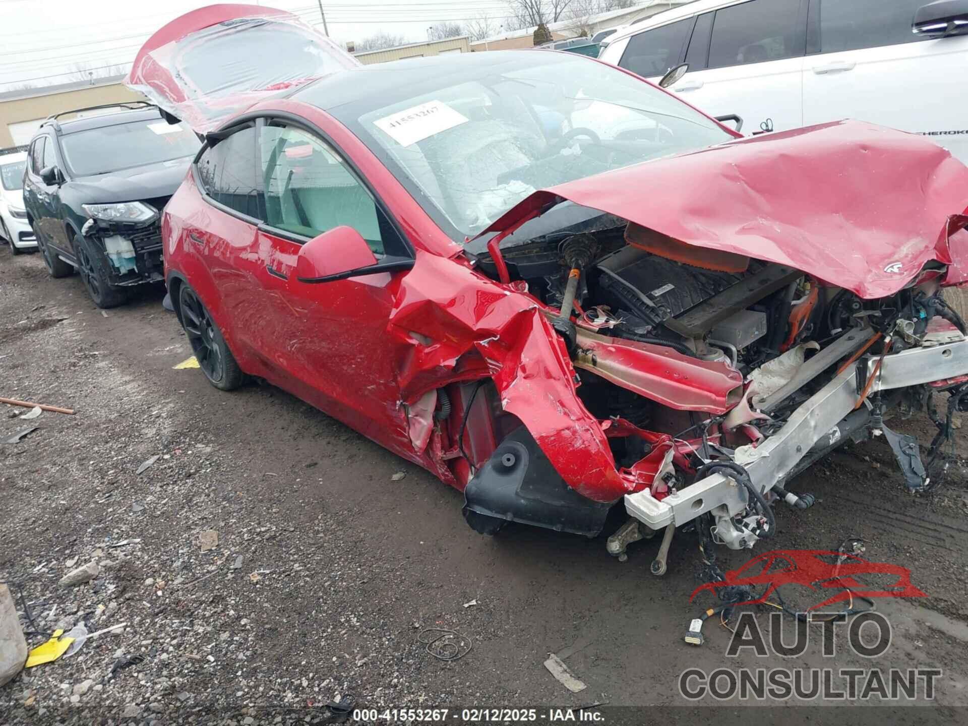 TESLA MODEL Y 2021 - 5YJYGDEE8MF250331
