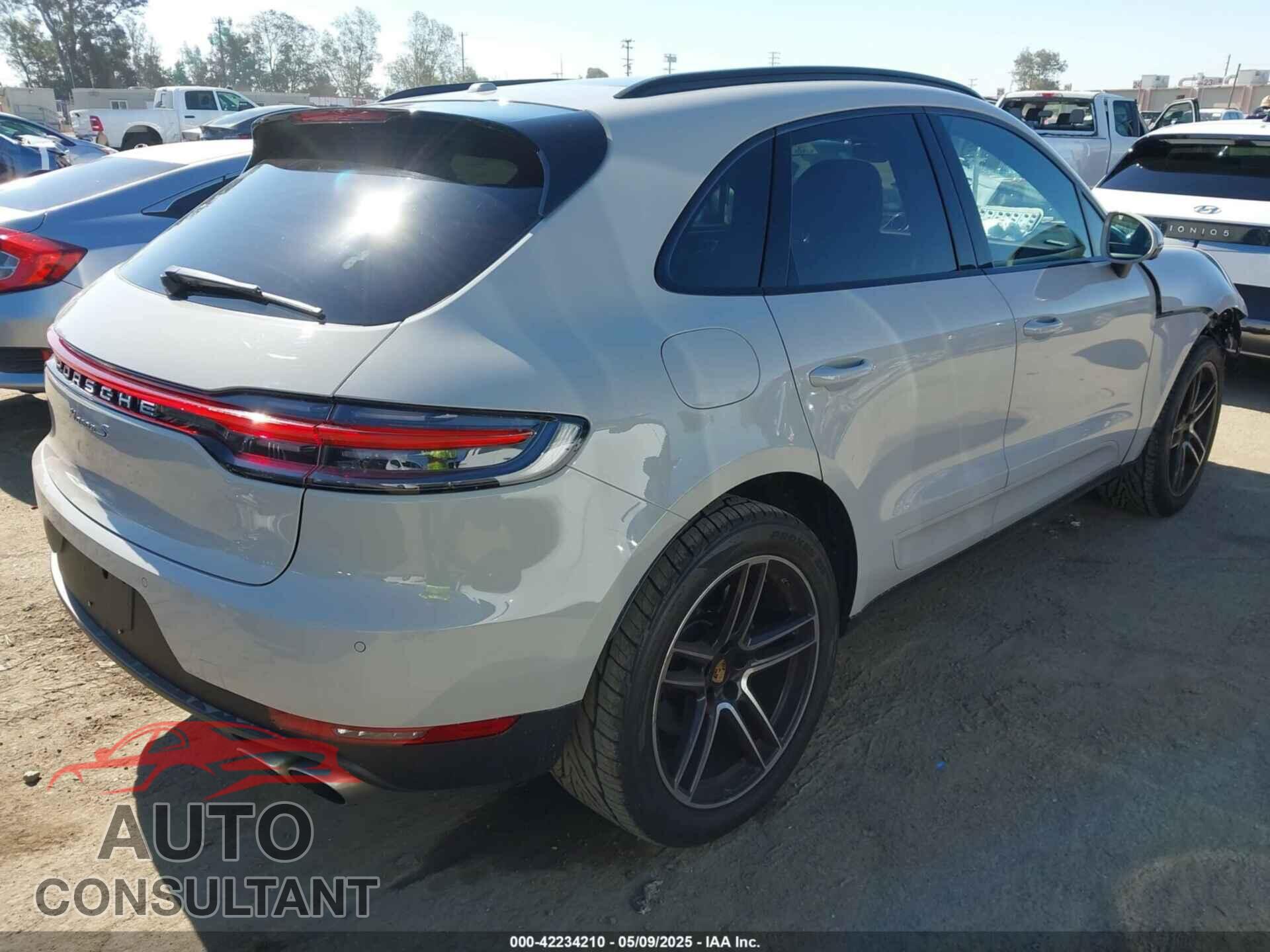 PORSCHE MACAN 2021 - WP1AB2A53MLB36517