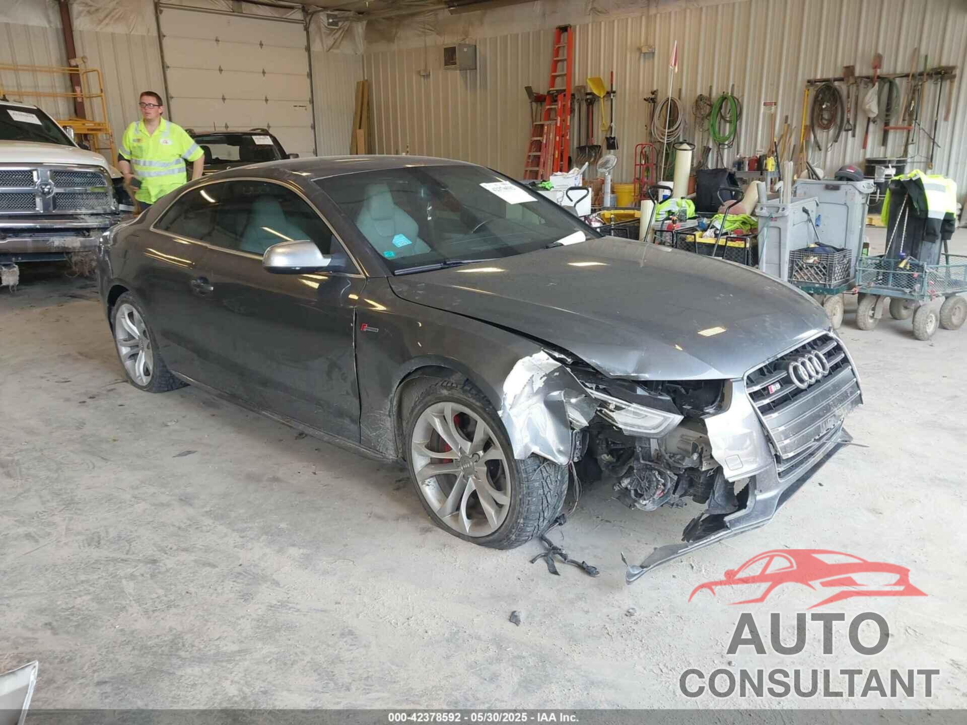 AUDI S5 2013 - WAUCGAFR3DA035018