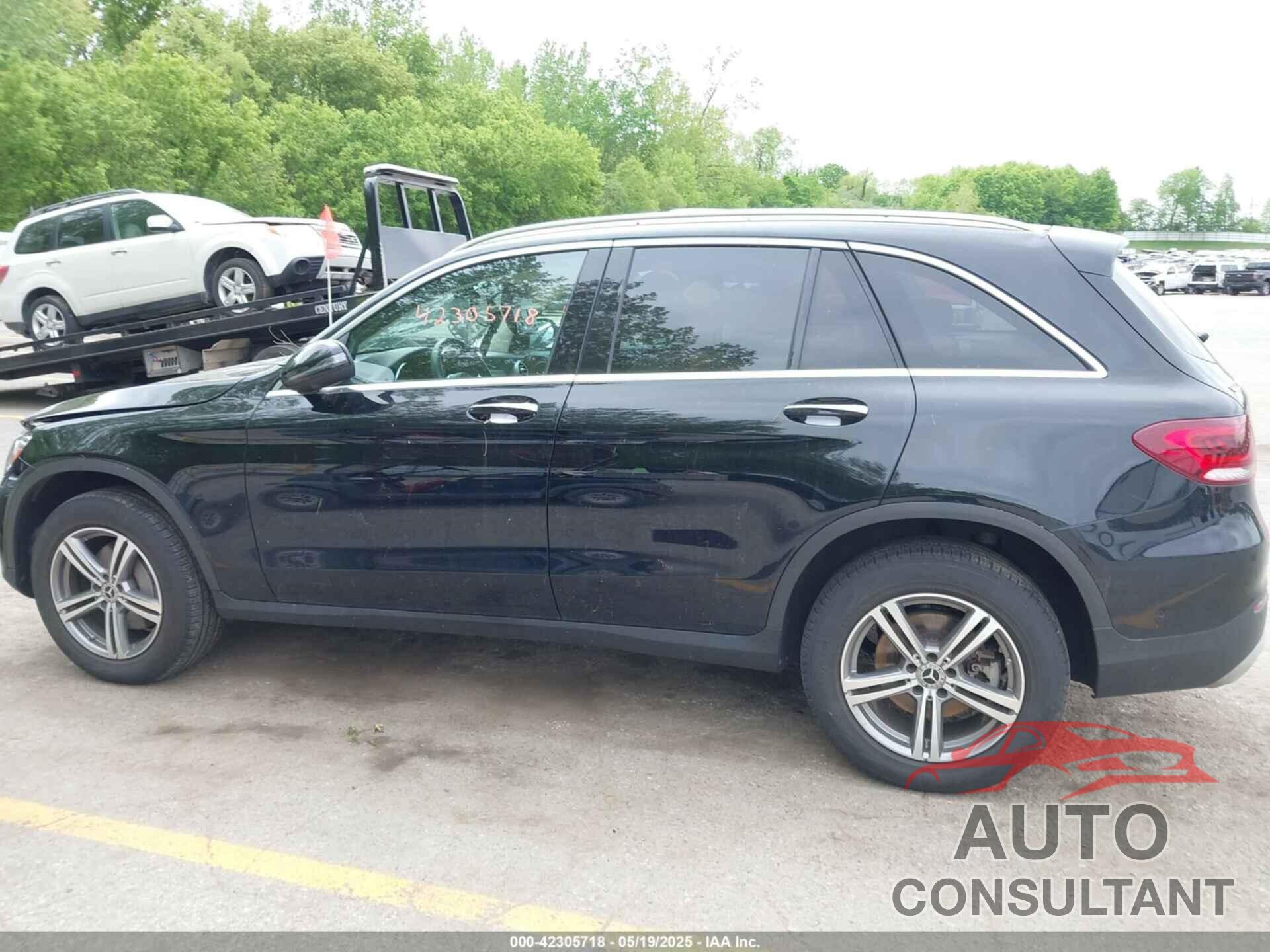 MERCEDES-BENZ GLC 300 2022 - W1N0G8EB5NV389838