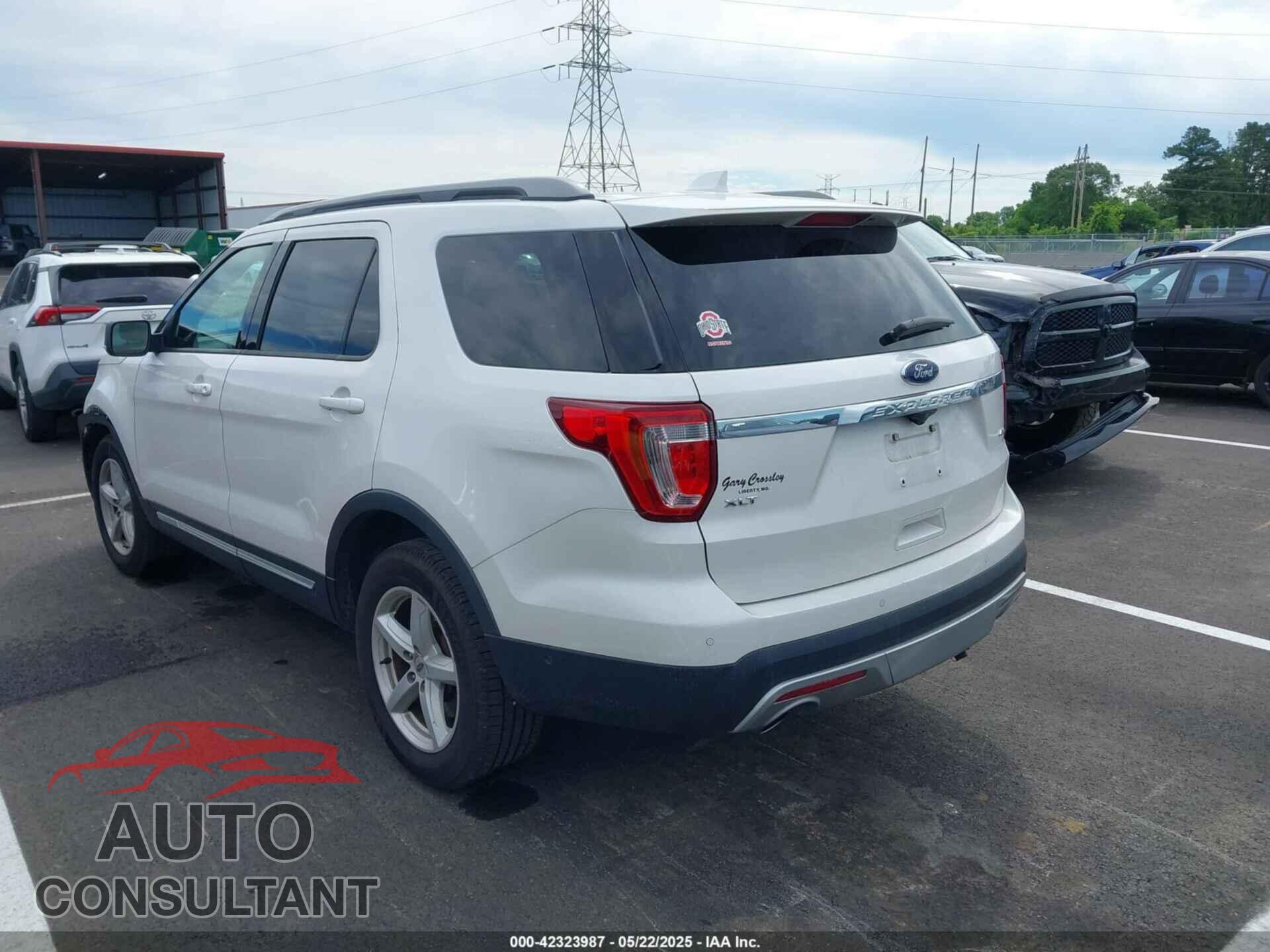 FORD EXPLORER 2017 - 1FM5K8D82HGD54180