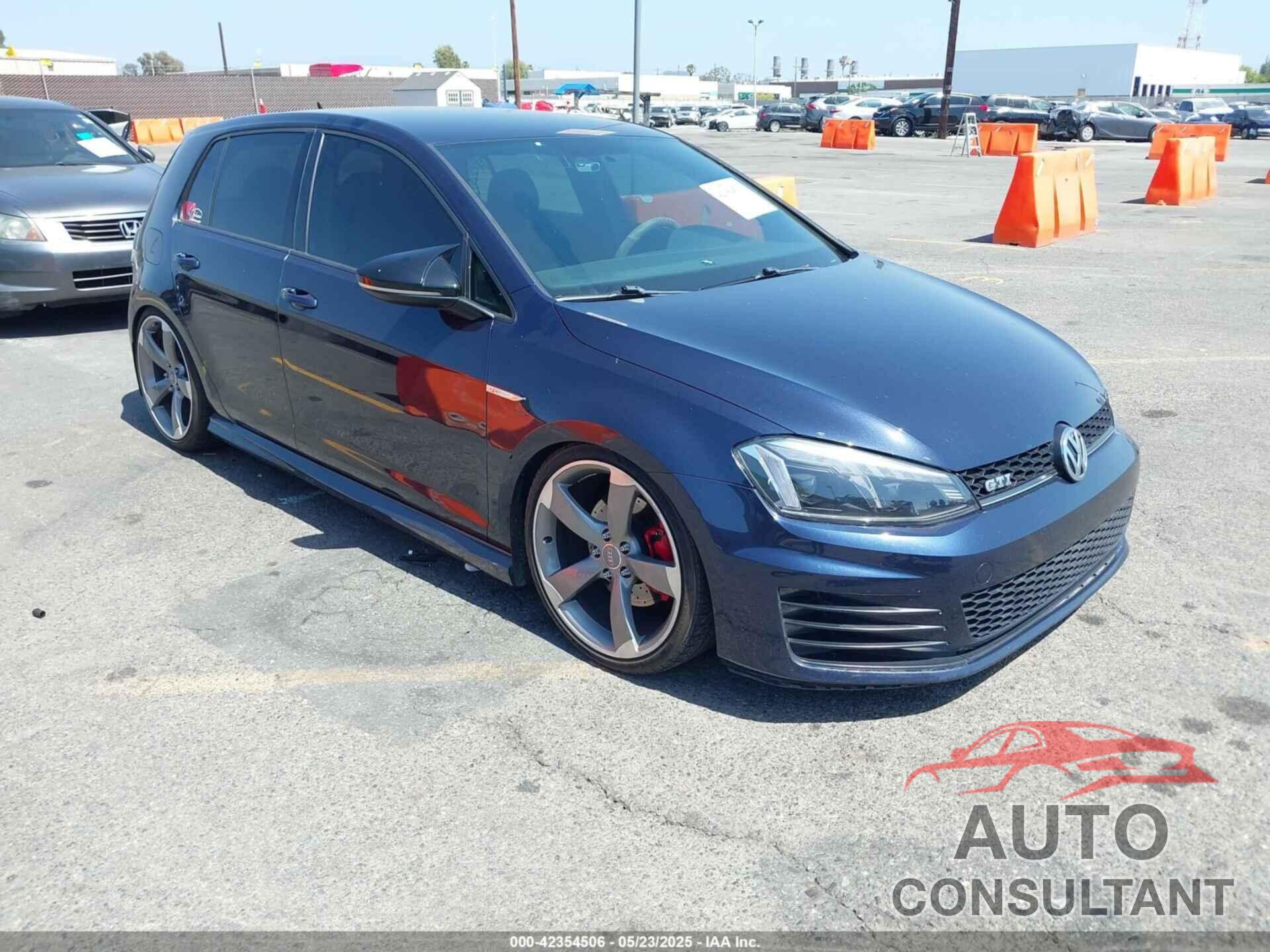 VOLKSWAGEN GOLF GTI 2017 - 3VW4T7AU7HM038589