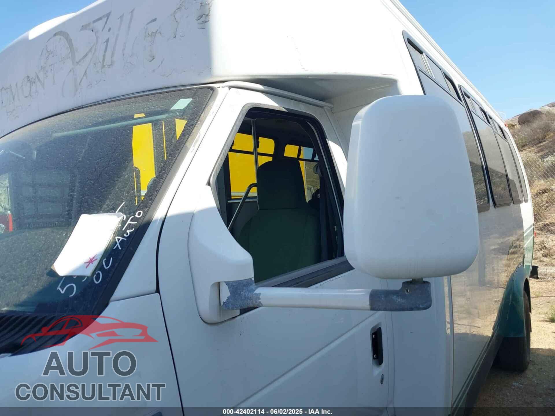 FORD E-450 CUTAWAY 2011 - 1FDXE4FS7BDB09062