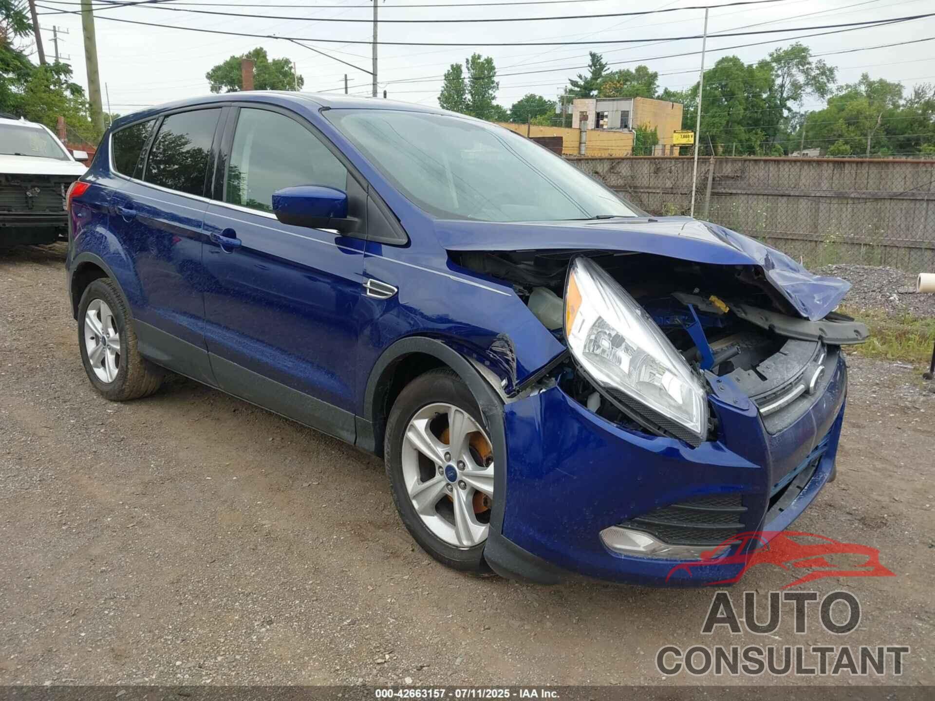 FORD ESCAPE 2015 - 1FMCU0GX8FUC34811