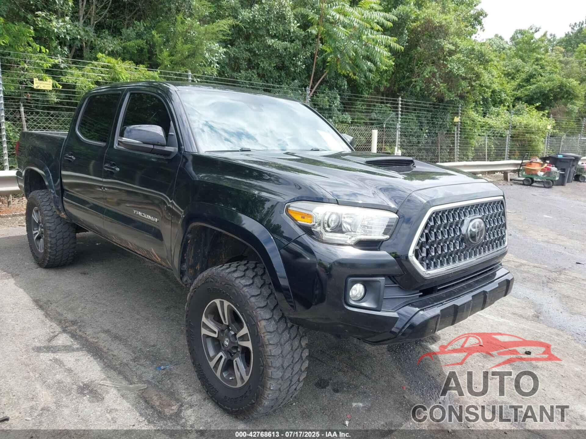TOYOTA TACOMA 2018 - 5TFCZ5AN7JX164851