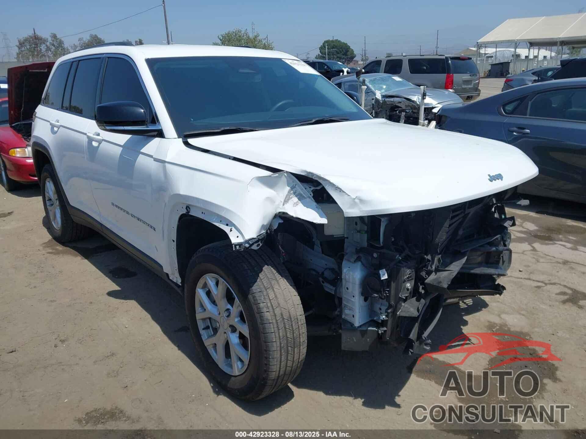 JEEP GRAND CHEROKEE 2023 - 1C4RJGBG4PC648618