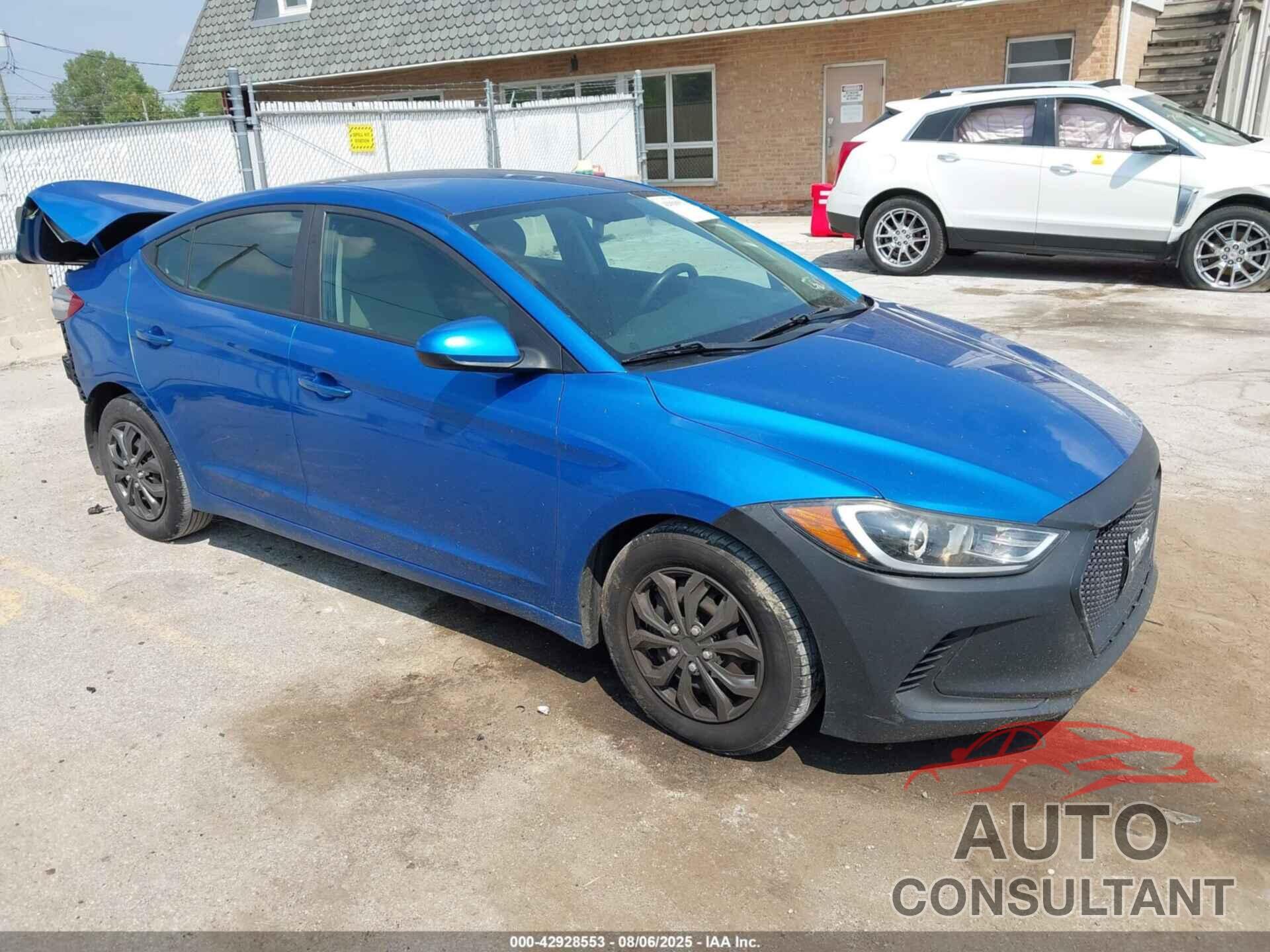 HYUNDAI ELANTRA 2018 - KMHD74LF7JU454272