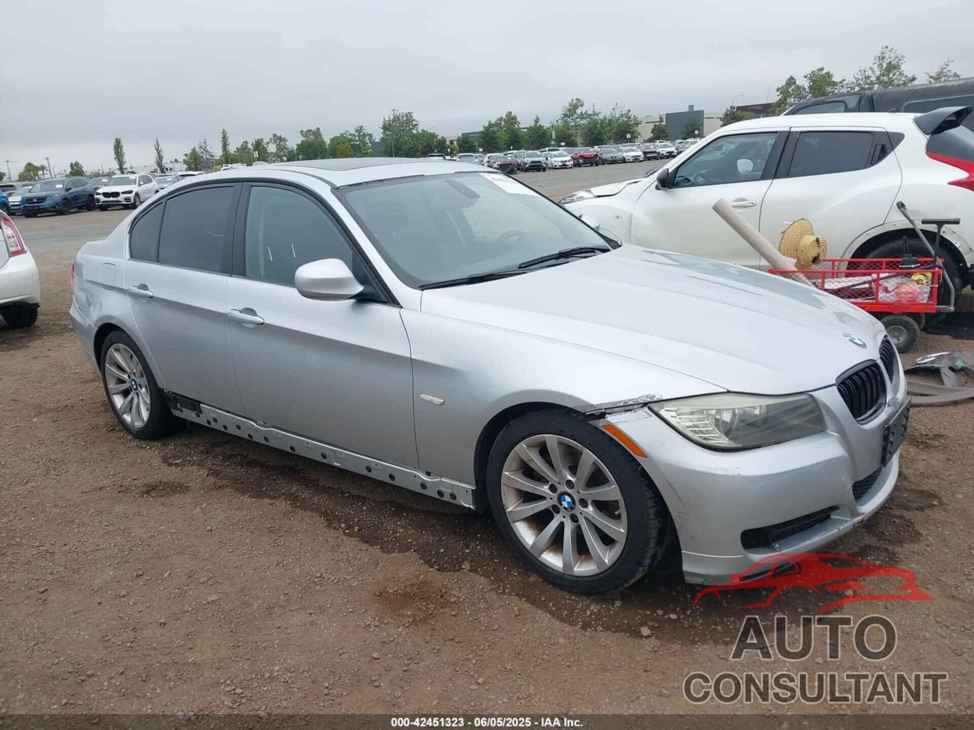 BMW 328I 2011 - WBAPH5G59BNN59118