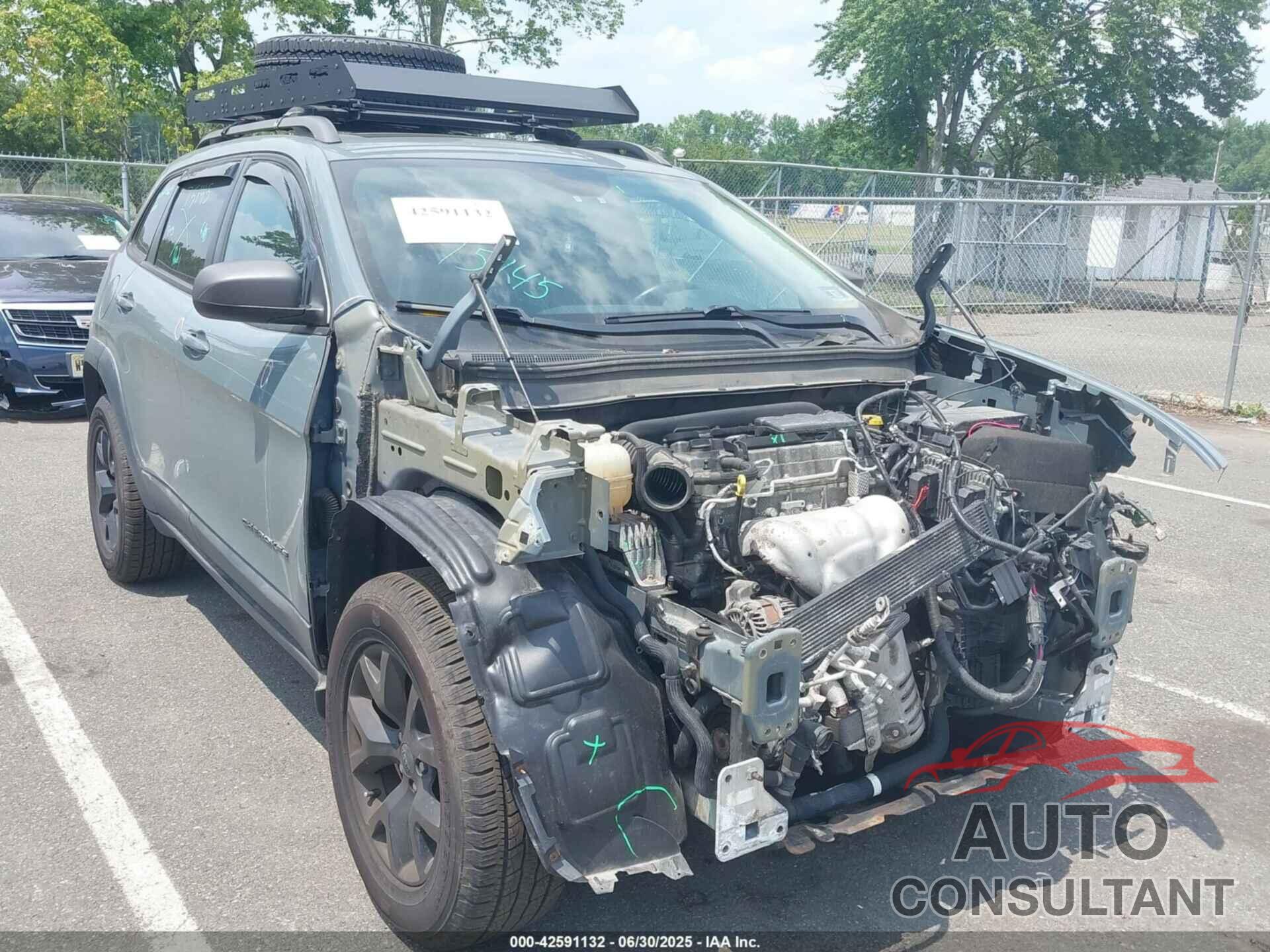JEEP CHEROKEE 2015 - 1C4PJMBB0FW528421