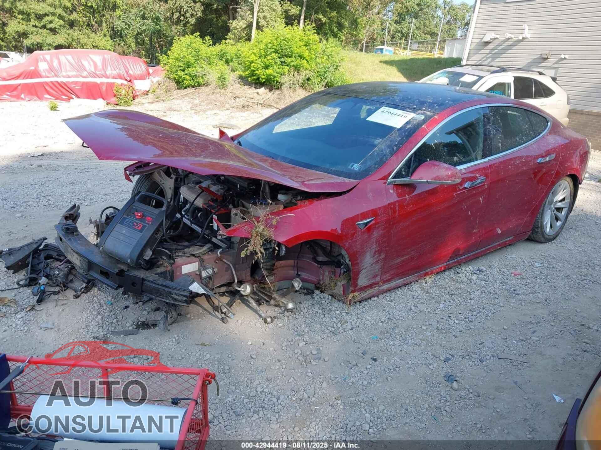 TESLA MODEL S 2018 - 5YJSA1E2XJF277232