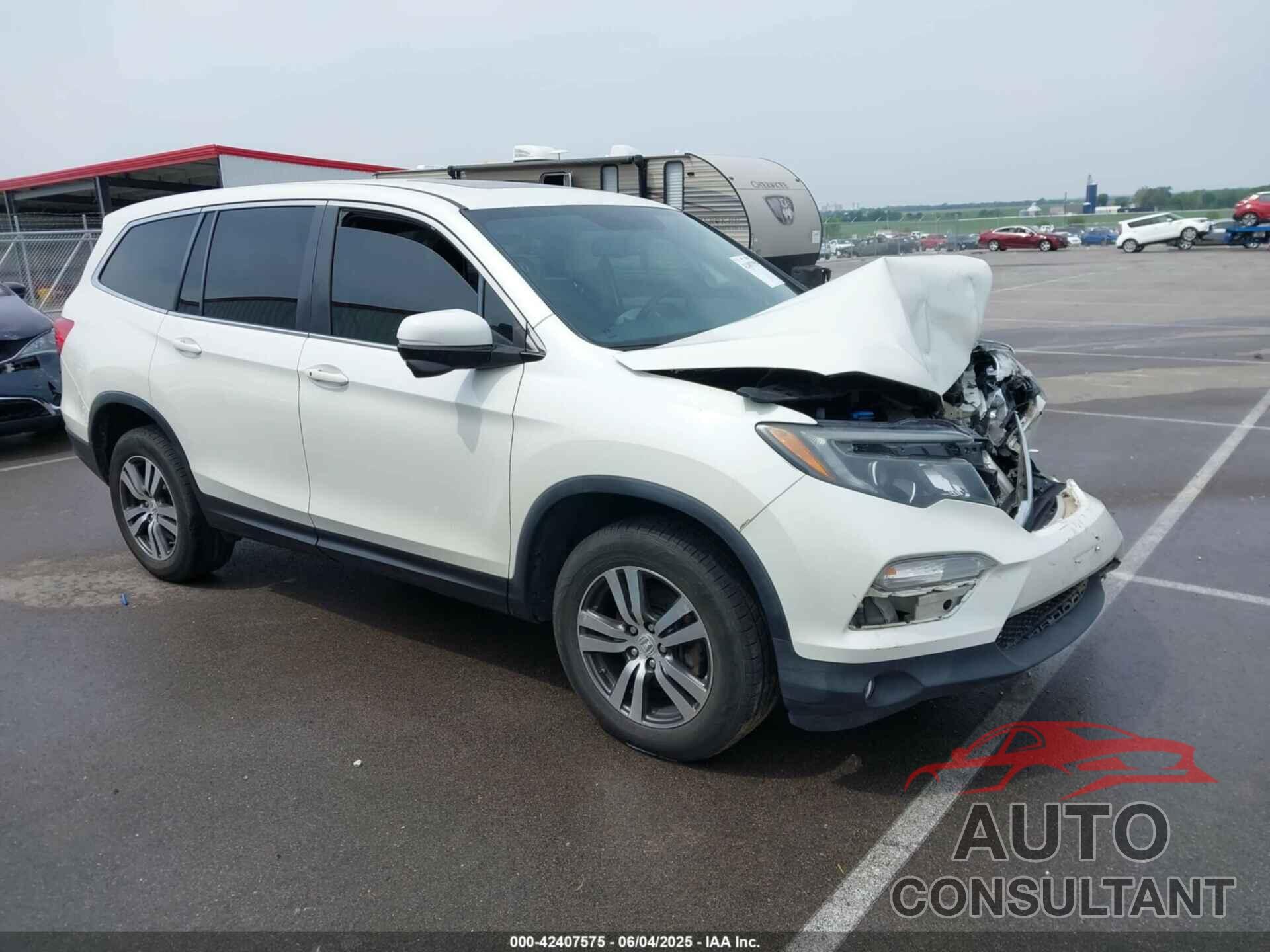 HONDA PILOT 2017 - 5FNYF6H50HB021772