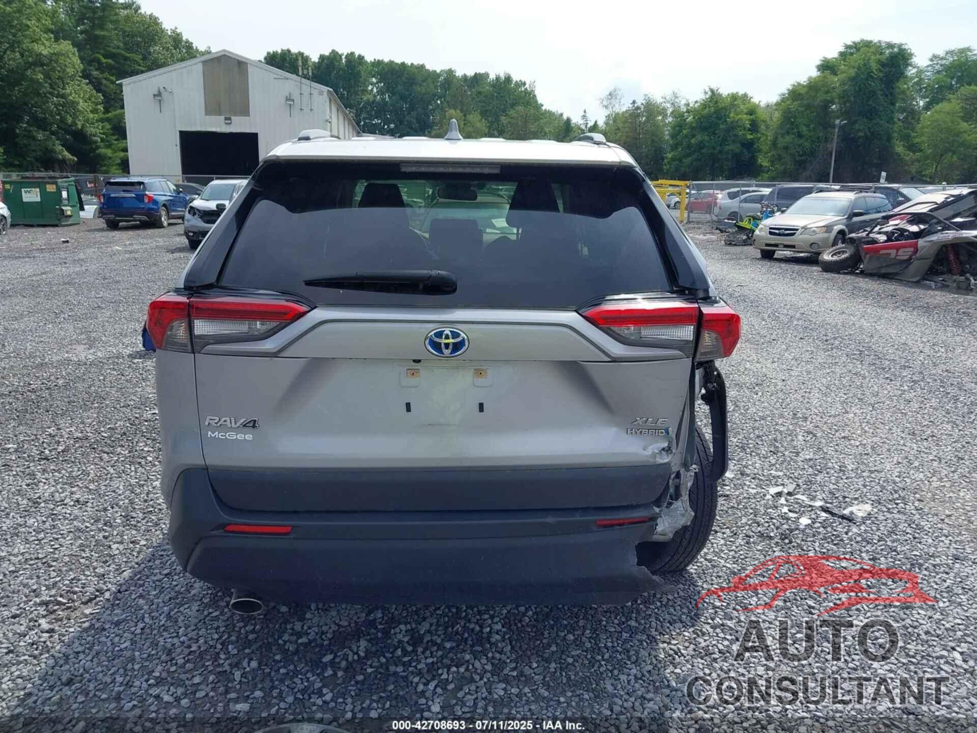 TOYOTA RAV4 HYBRID 2021 - JTMRWRFV2MD125044