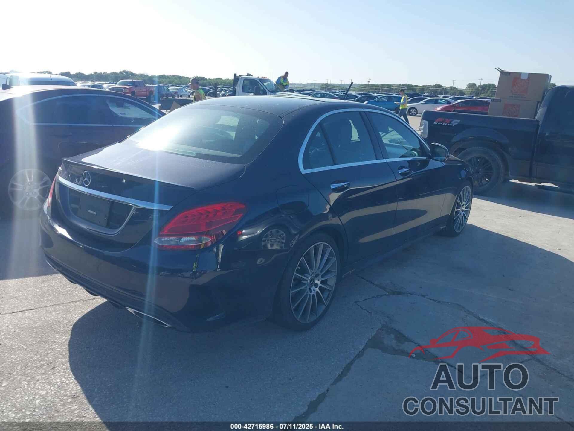 MERCEDES-BENZ C 300 2017 - 55SWF4JB2HU225757
