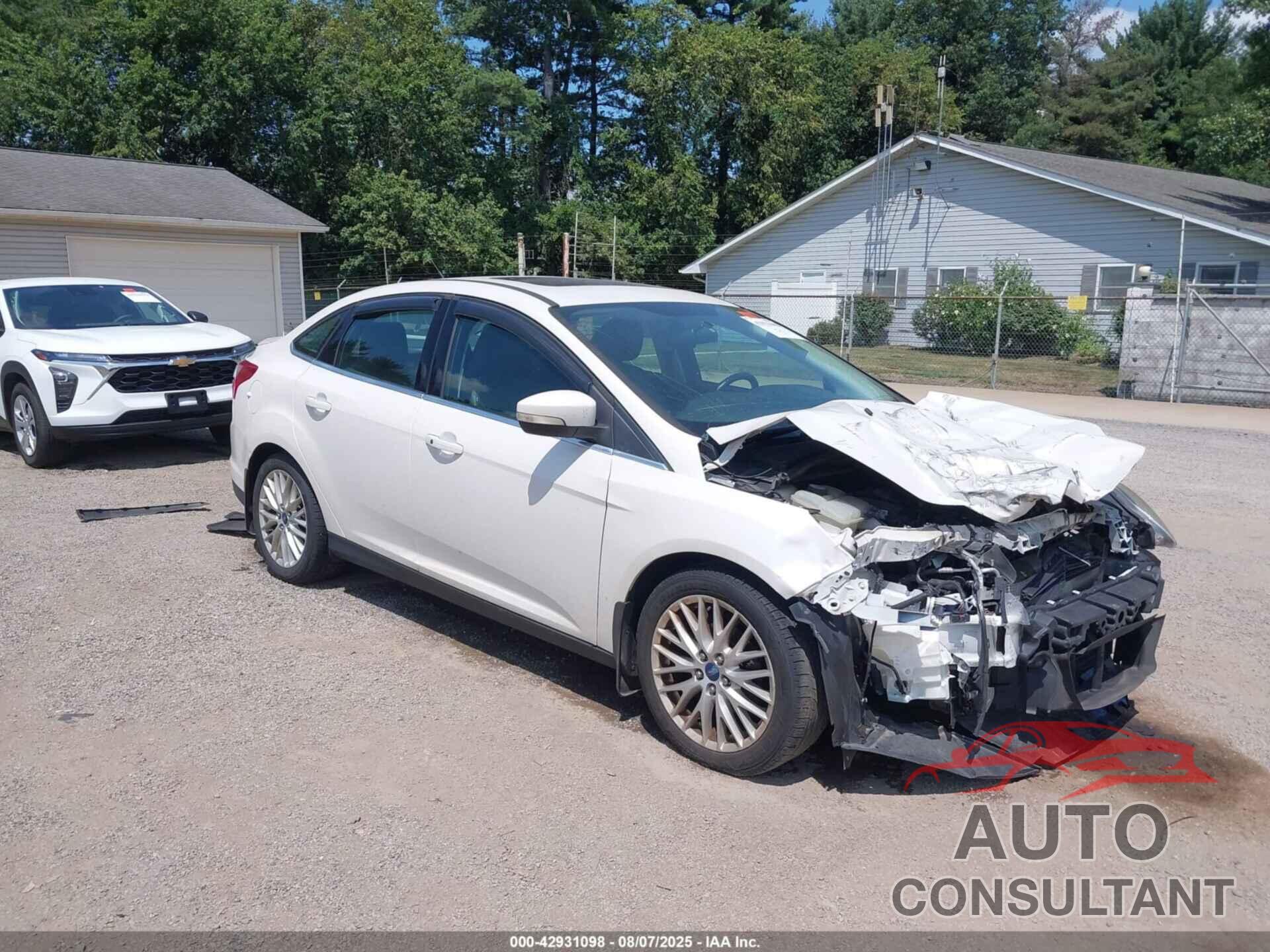 FORD FOCUS 2013 - 1FADP3J23DL105575