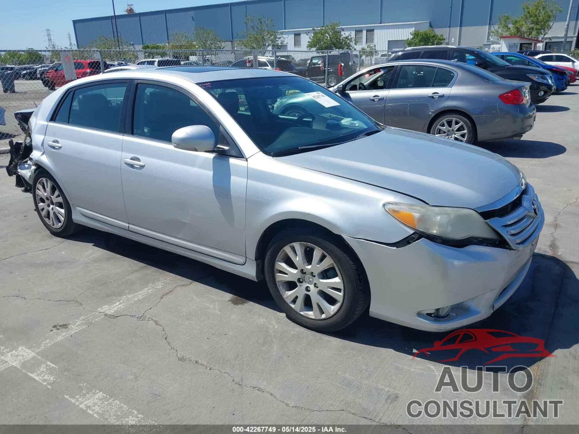 TOYOTA AVALON 2012 - 4T1BK3DB5CU448436