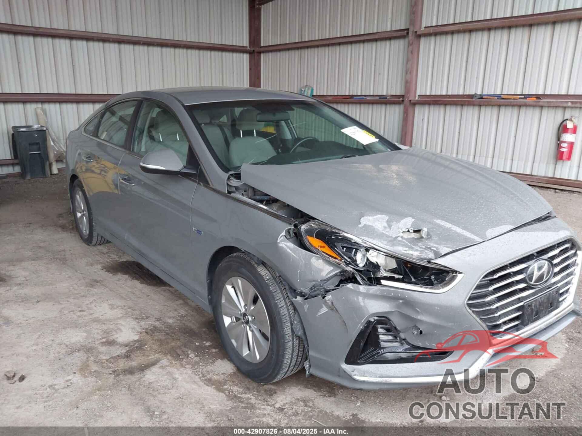 HYUNDAI SONATA HYBRID 2019 - KMHE24L33KA093506