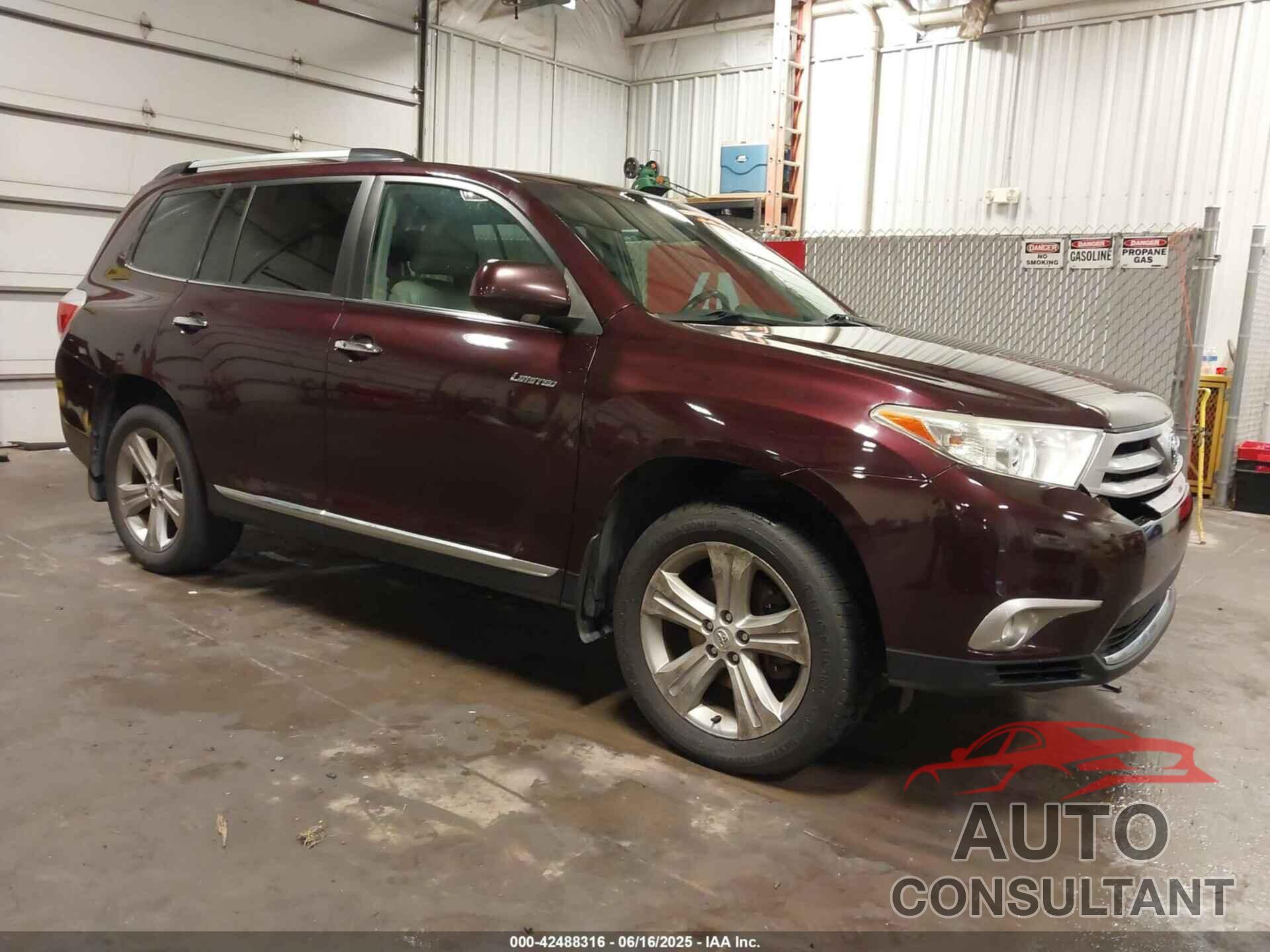 TOYOTA HIGHLANDER 2013 - 5TDDK3EH0DS273650