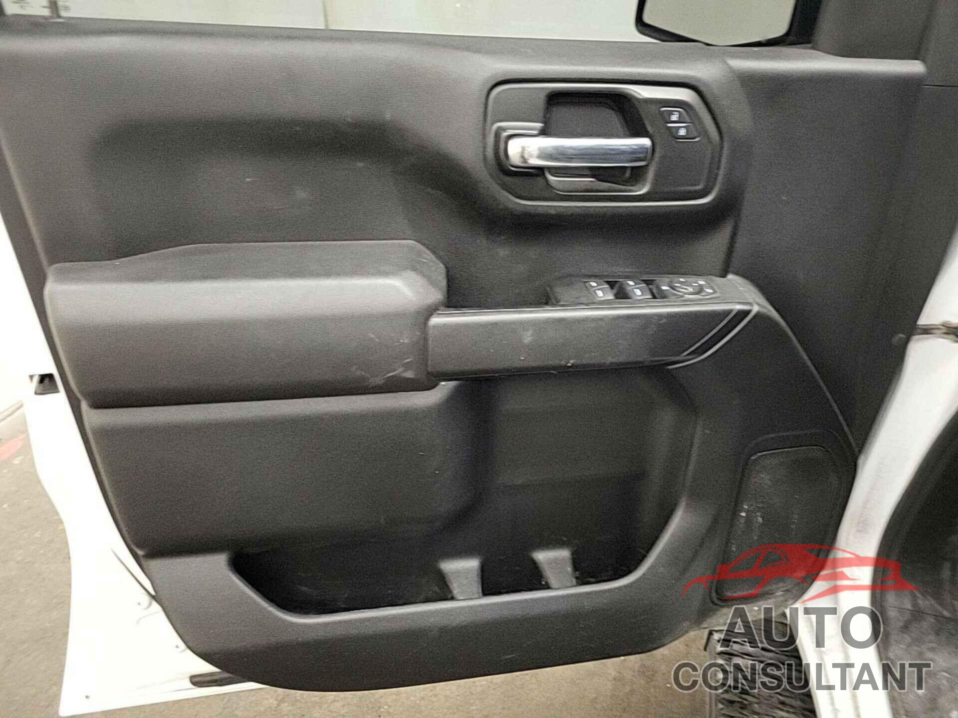 CHEVROLET SILVERADO 2023 - 1GCPDAEK2PZ216263