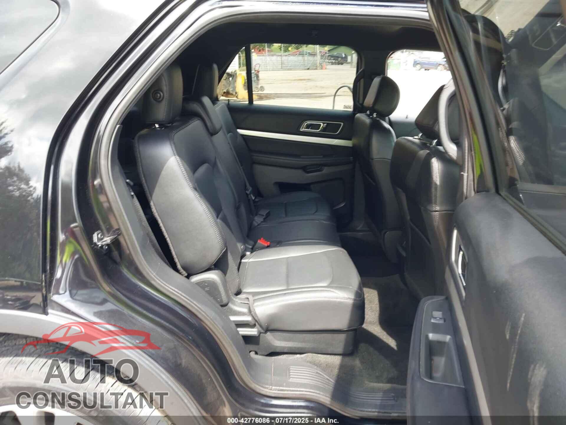 FORD EXPLORER 2017 - 1FM5K8D80HGA32833