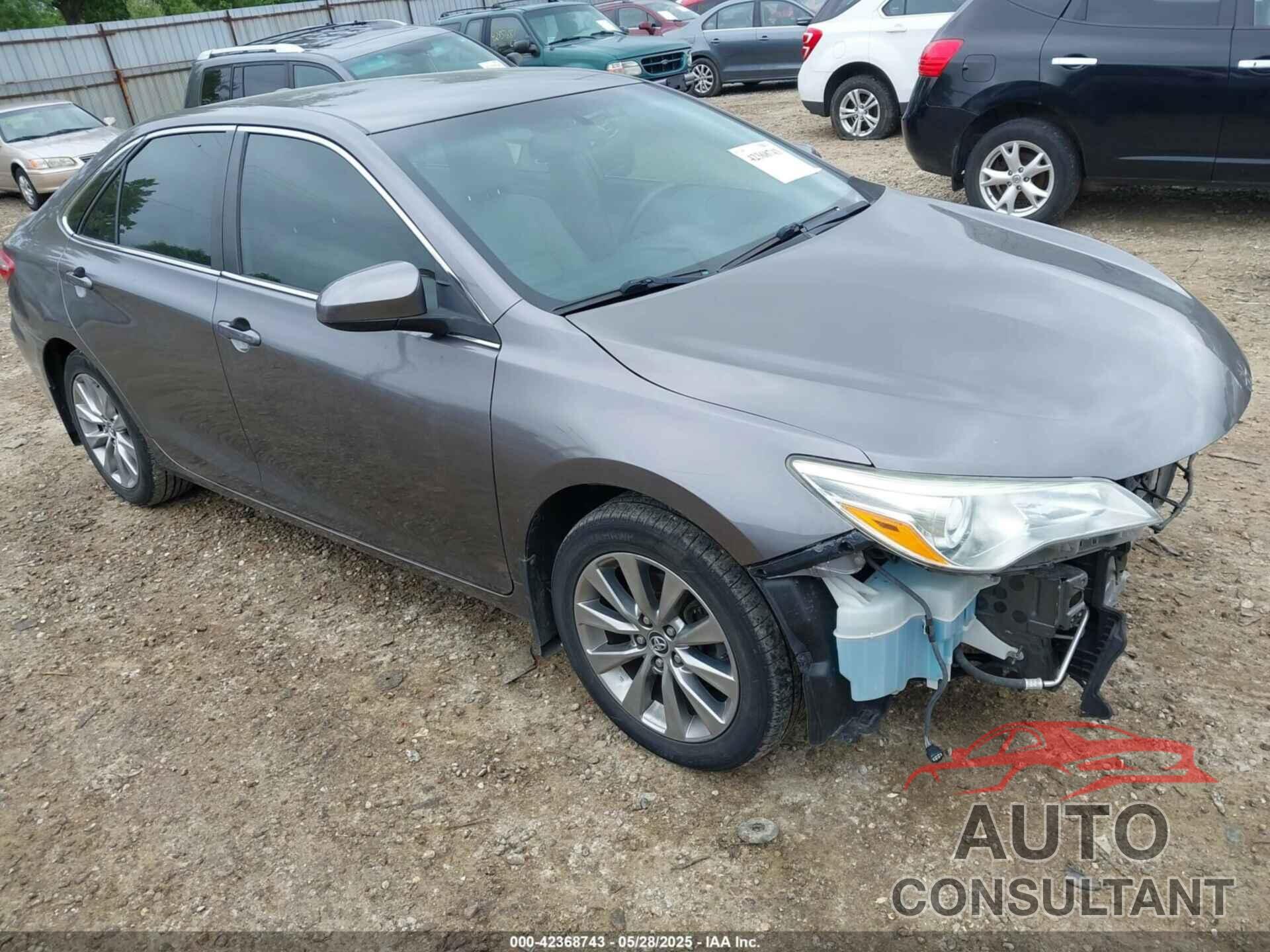 TOYOTA CAMRY 2016 - 4T4BF1FK5GR540843
