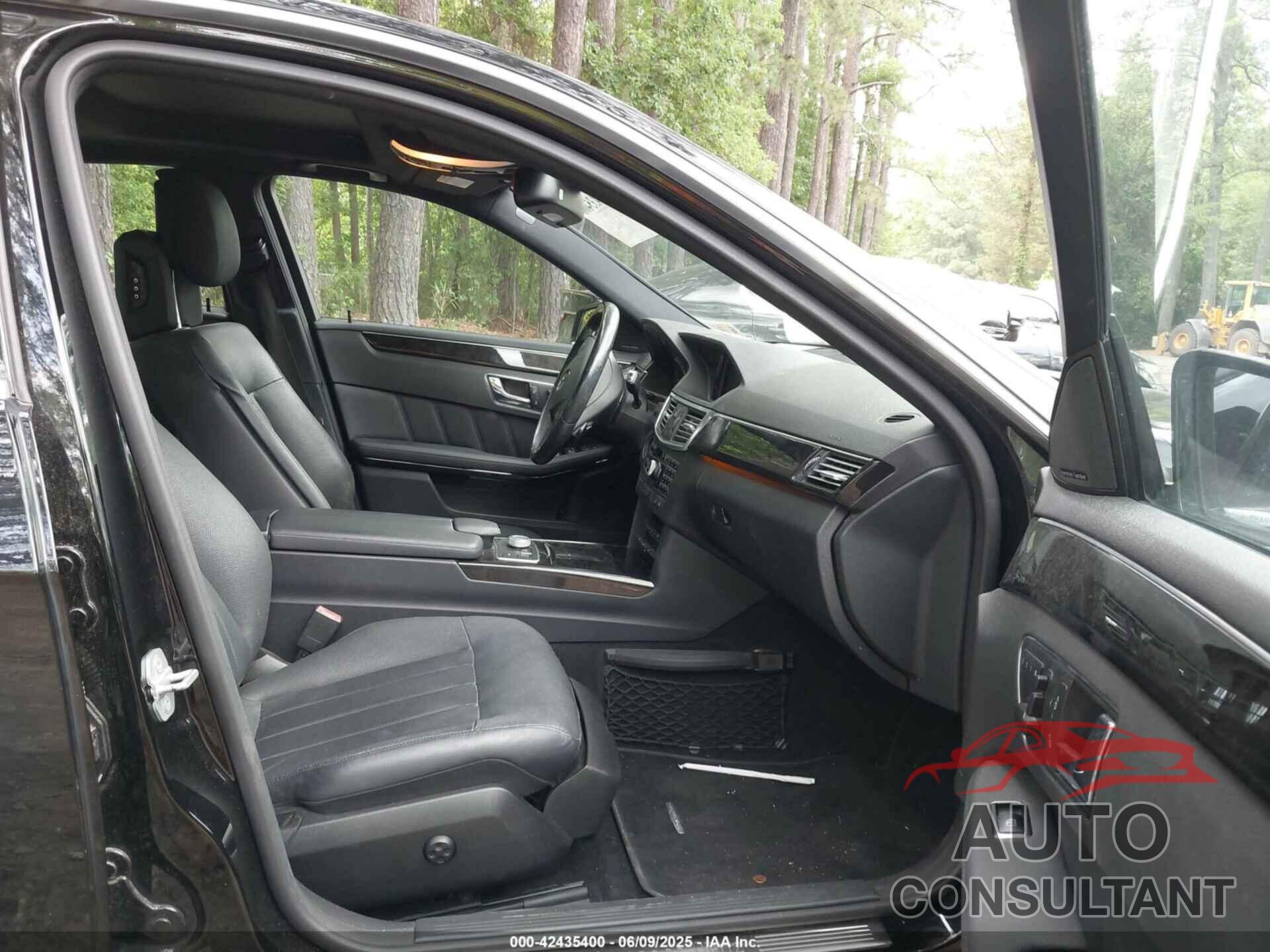 MERCEDES-BENZ E 550 2010 - WDDHF9AB0AA125460