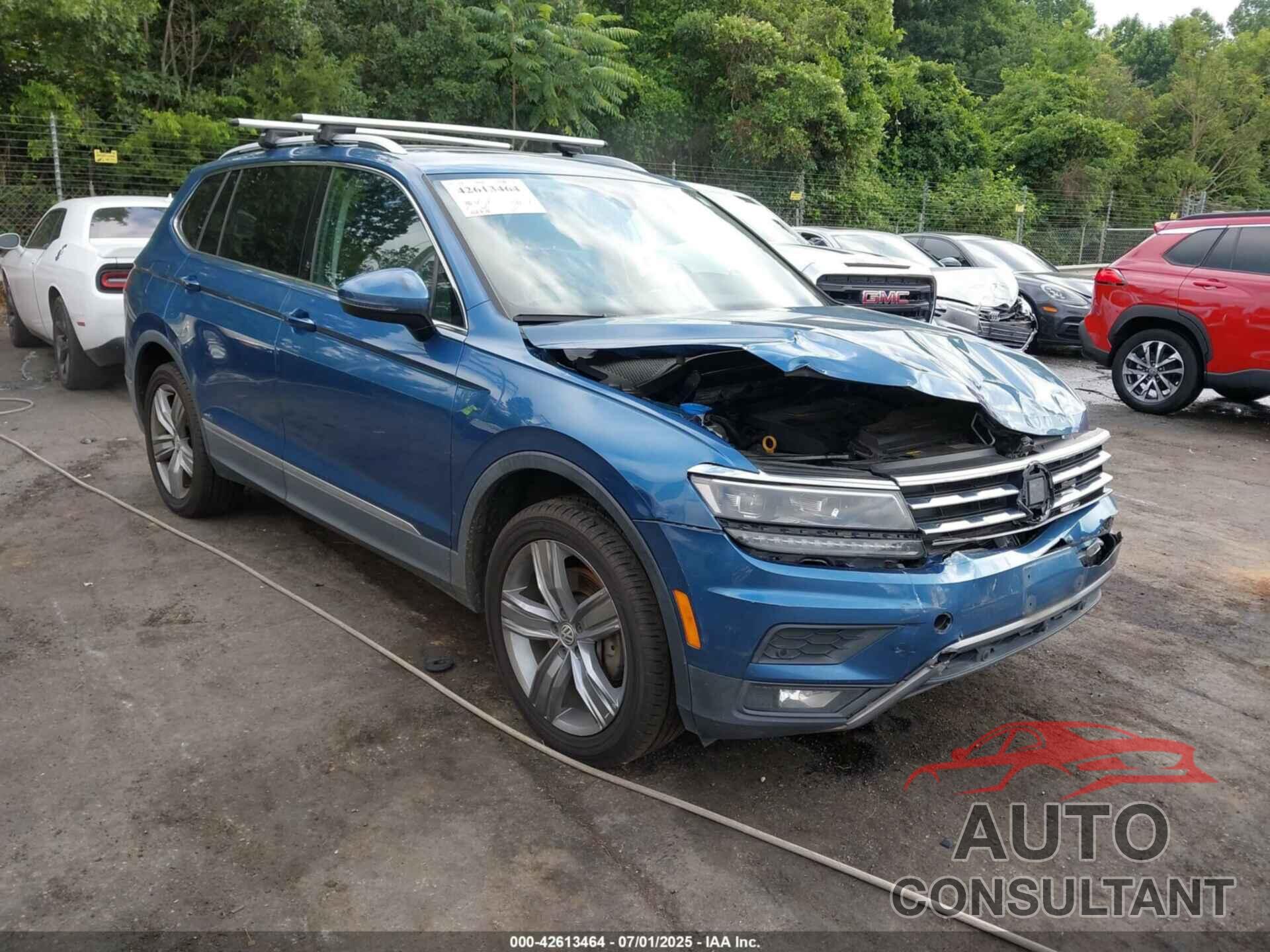 VOLKSWAGEN TIGUAN 2018 - 3VV5B7AX3JM034258