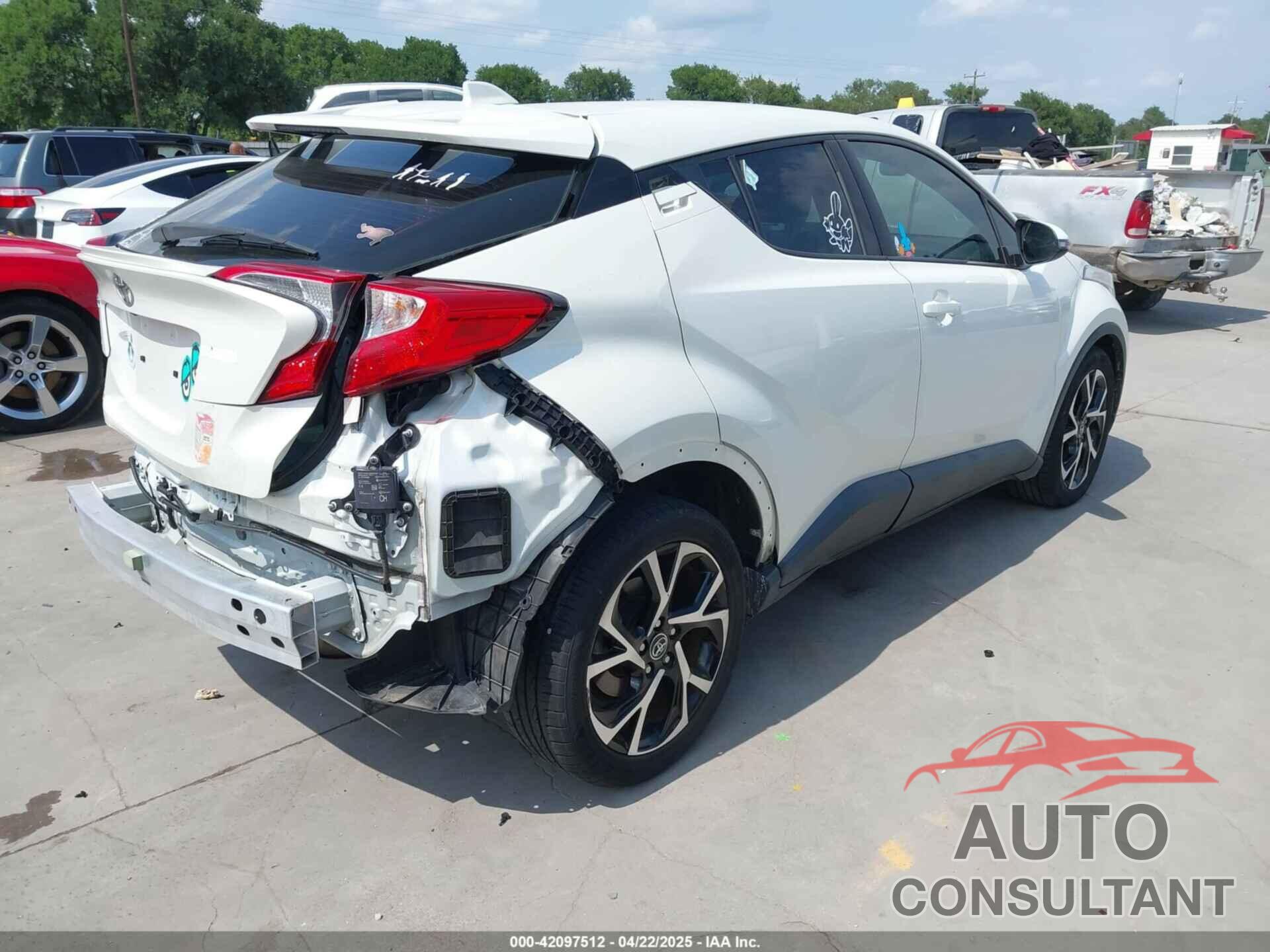 TOYOTA C-HR 2019 - JTNKHMBX3K1015636