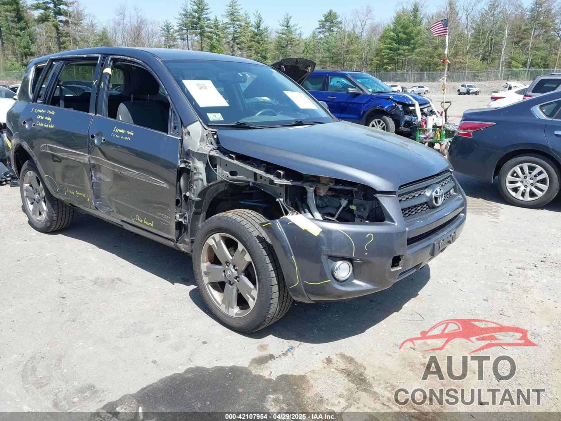 TOYOTA RAV4 2012 - JTMRK4DV0C5109497