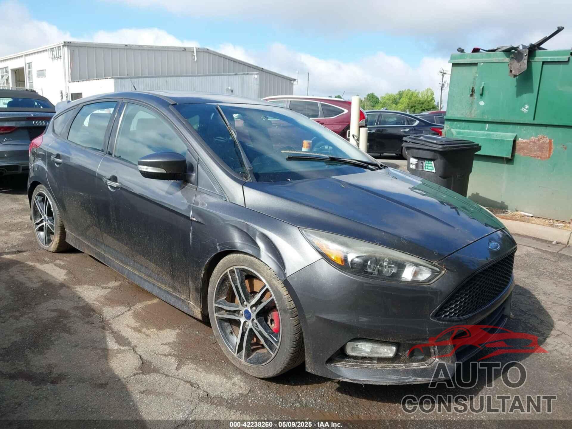 FORD FOCUS ST 2016 - 1FADP3L98GL296781