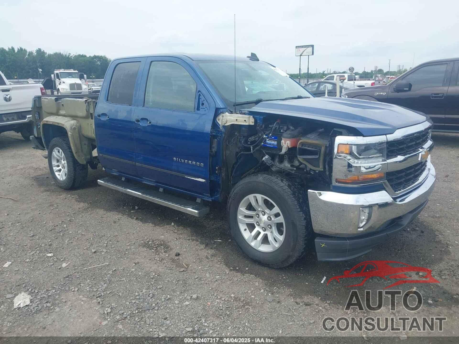 CHEVROLET SILVERADO 1500 2017 - 1GCVKREC4HZ128739
