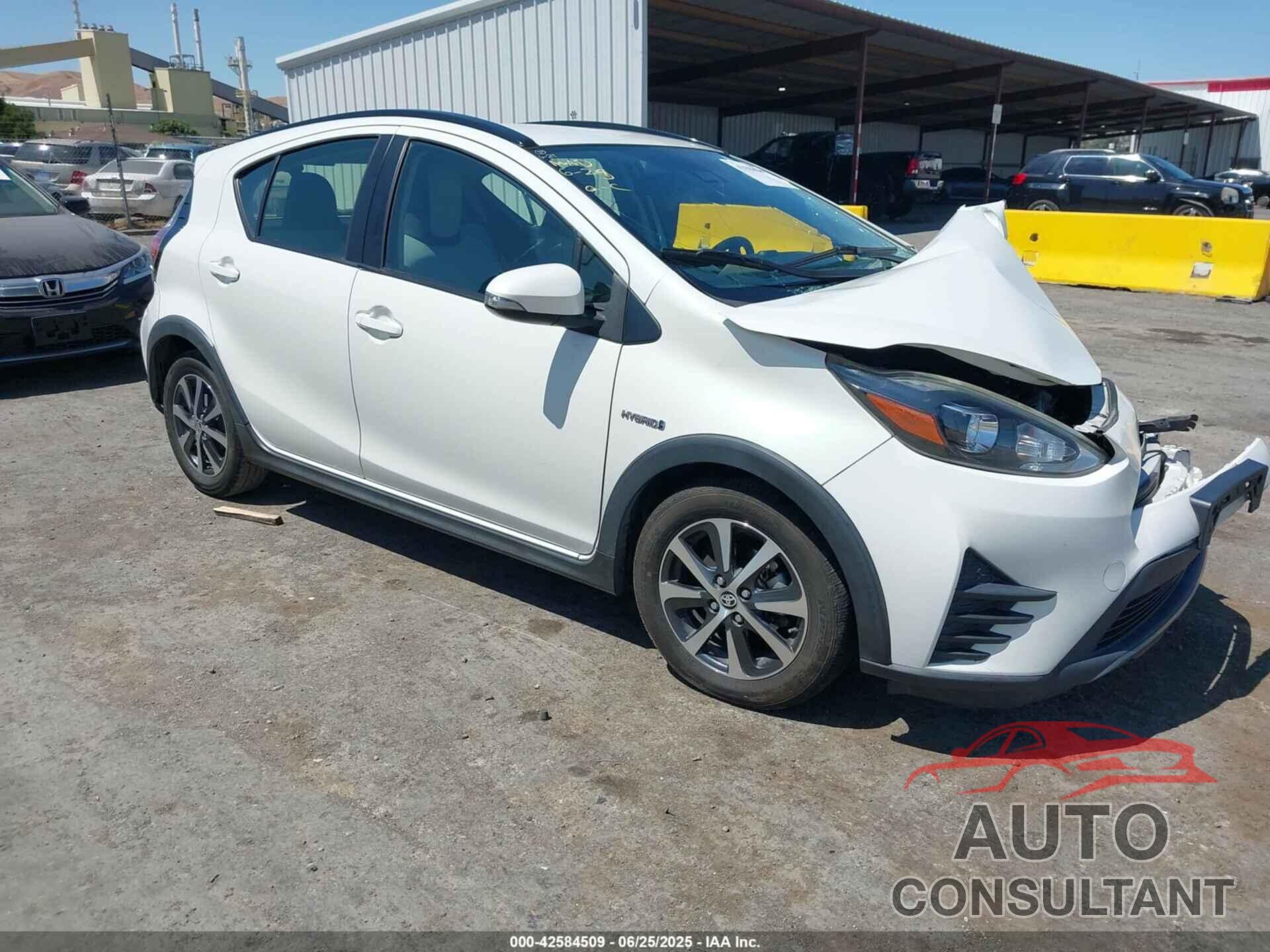 TOYOTA PRIUS C 2018 - JTDKDTB3XJ1604995