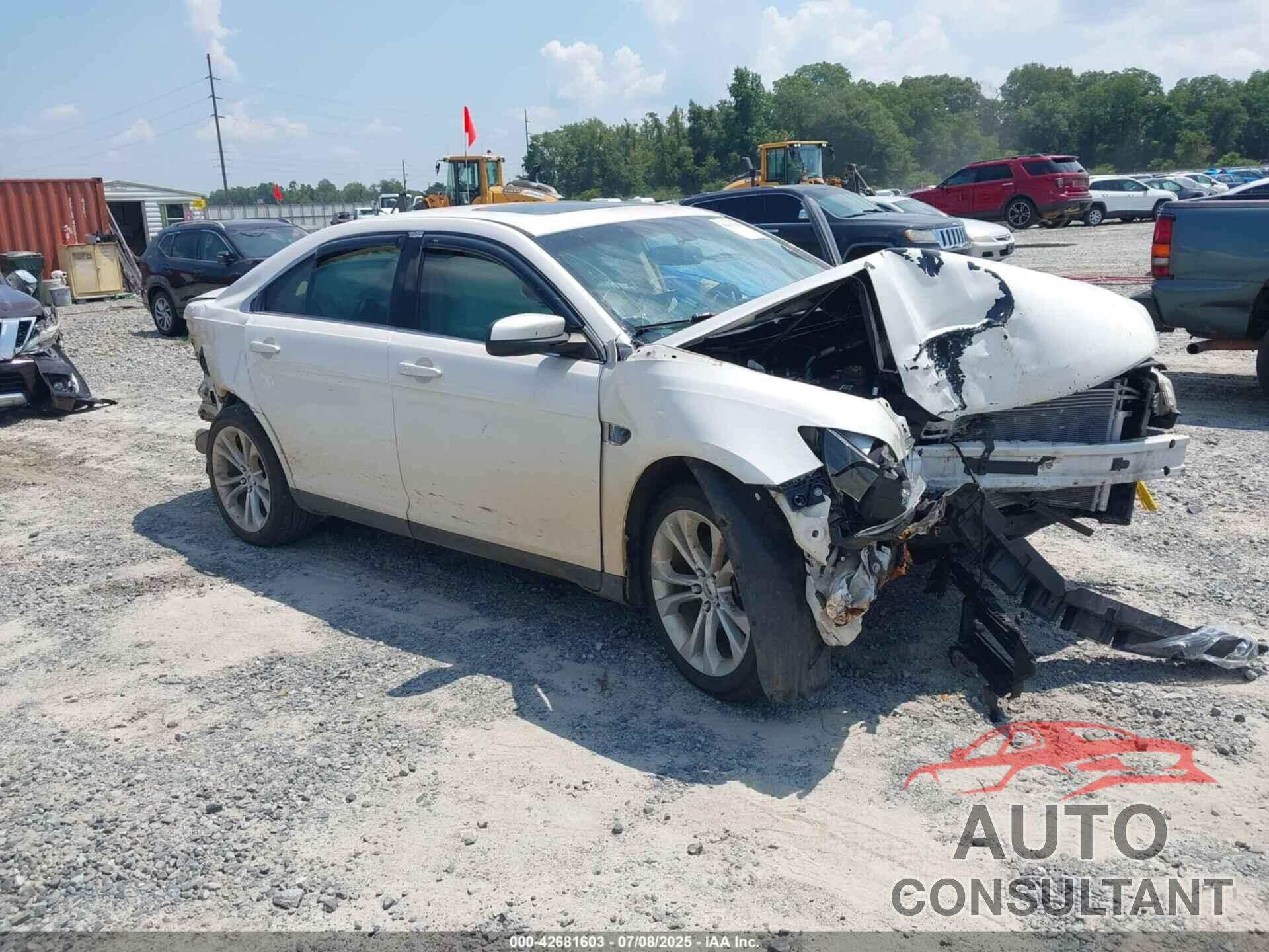 FORD TAURUS 2013 - 1FAHP2E83DG101433